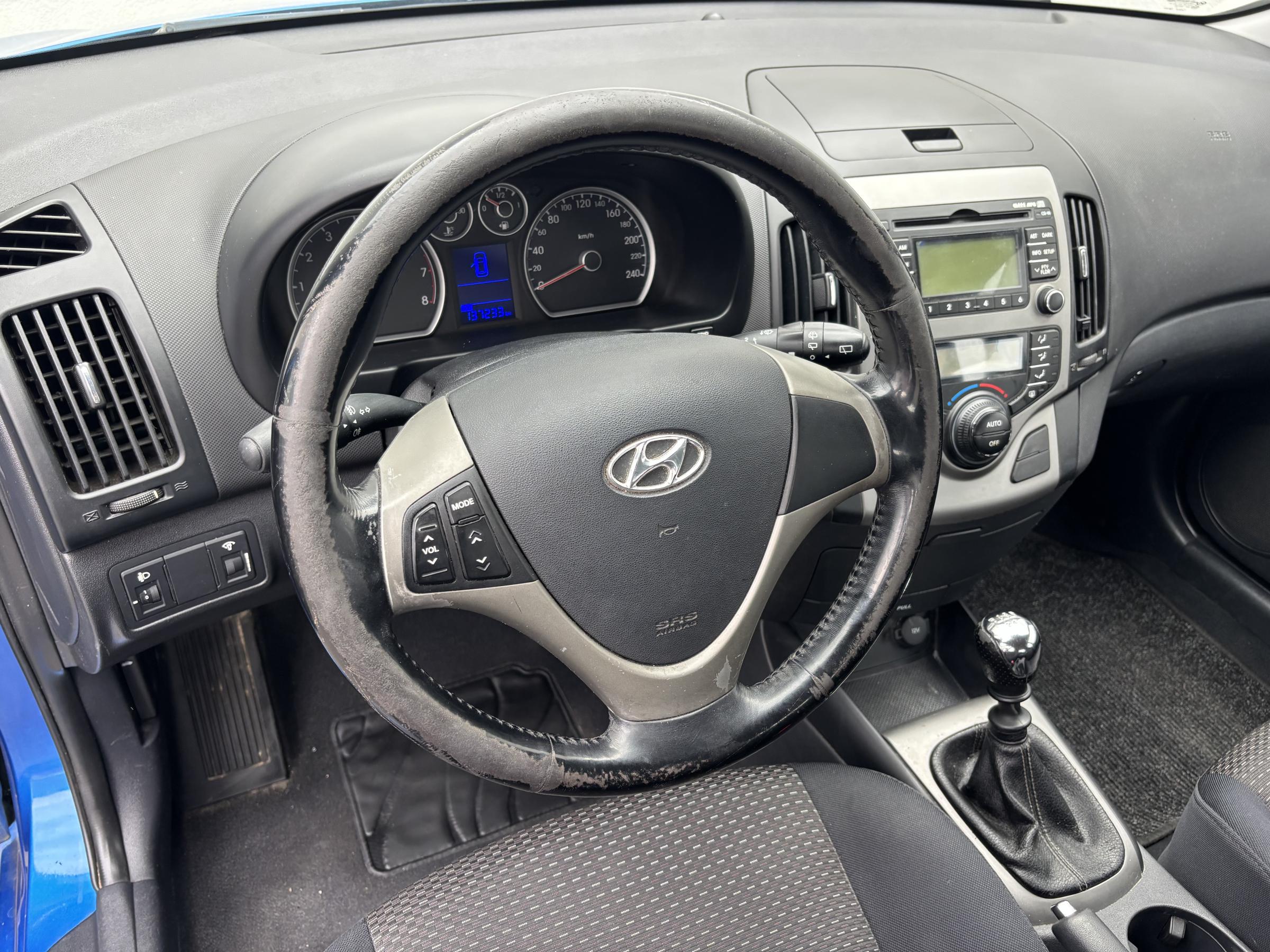 Hyundai i30, 2008 - pohled č. 14