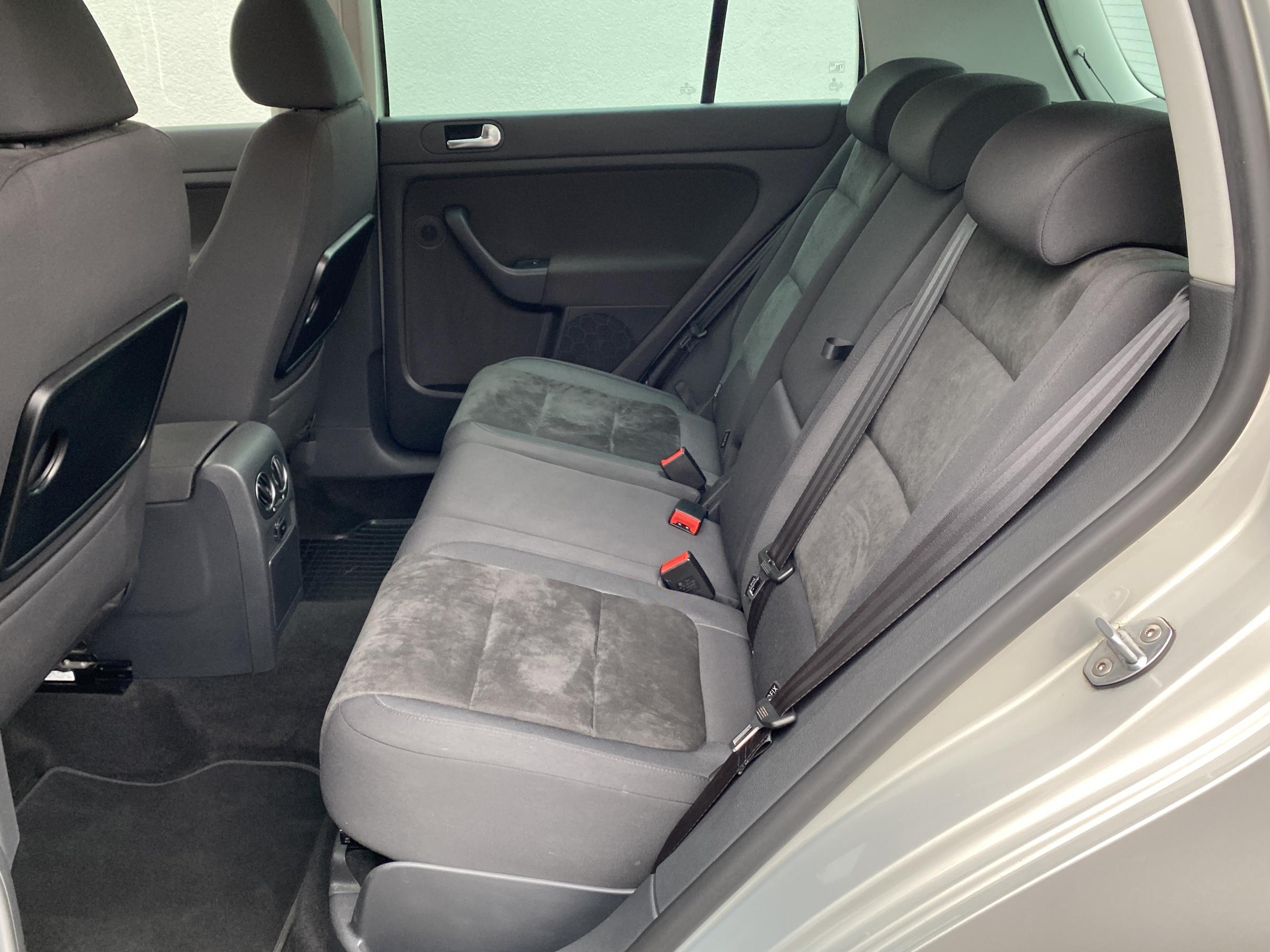 Volkswagen Golf Plus, 2012 - pohled č. 10