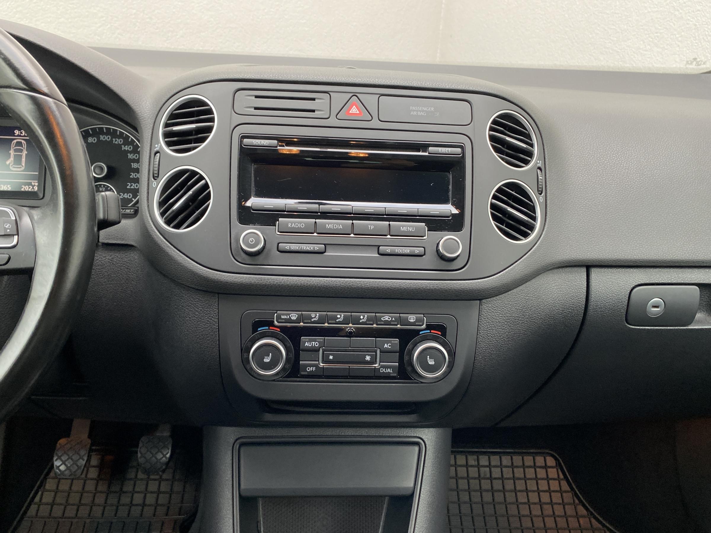 Volkswagen Golf Plus, 2012 - pohled č. 12