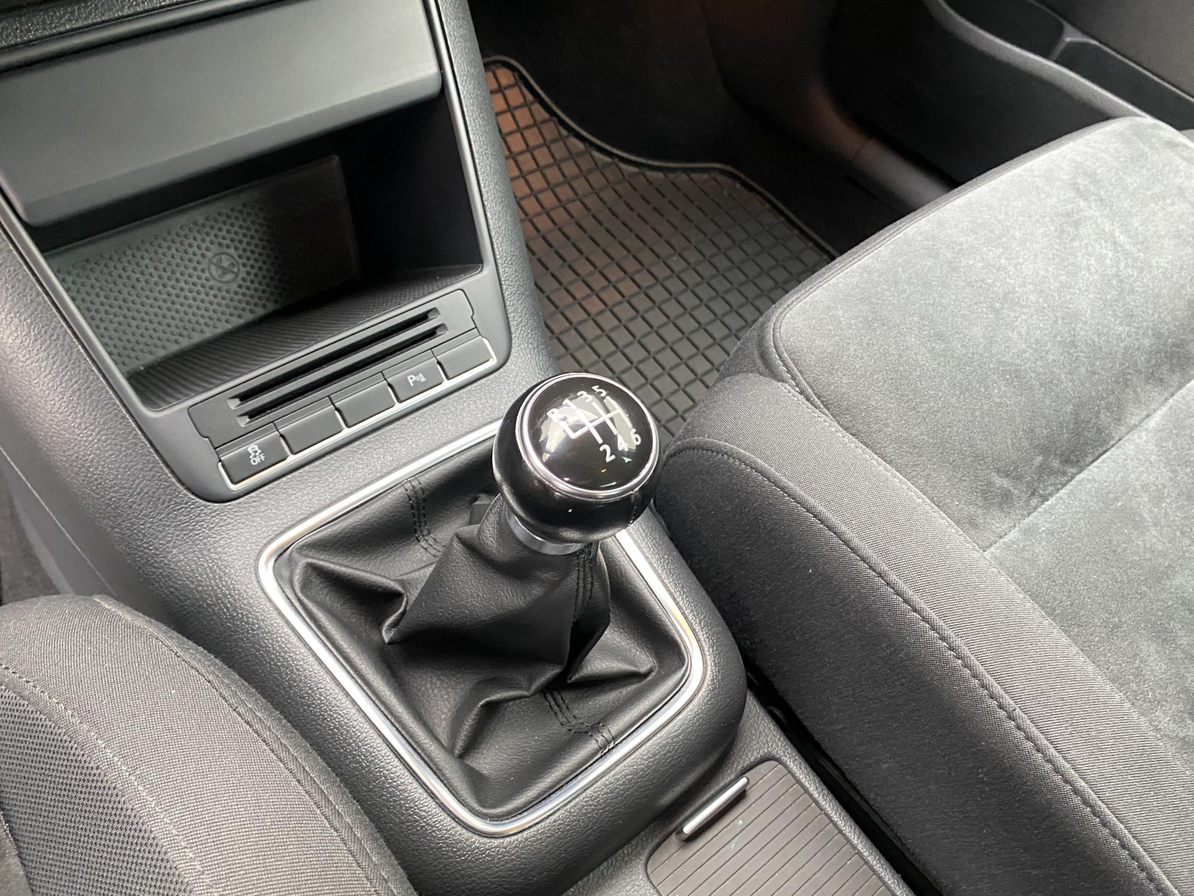 Volkswagen Golf Plus, 2012 - pohled č. 16