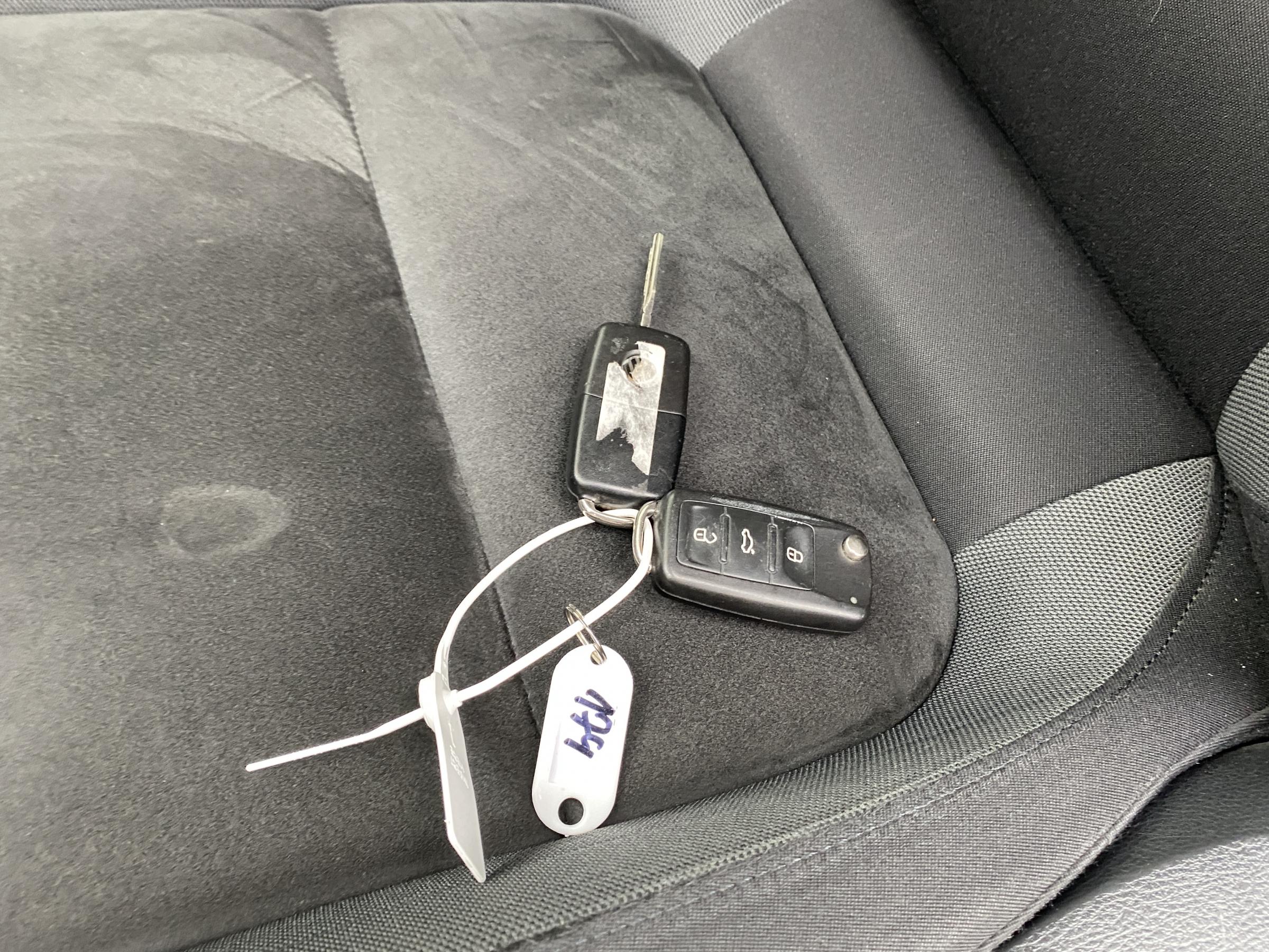 Volkswagen Golf Plus, 2012 - pohled č. 17