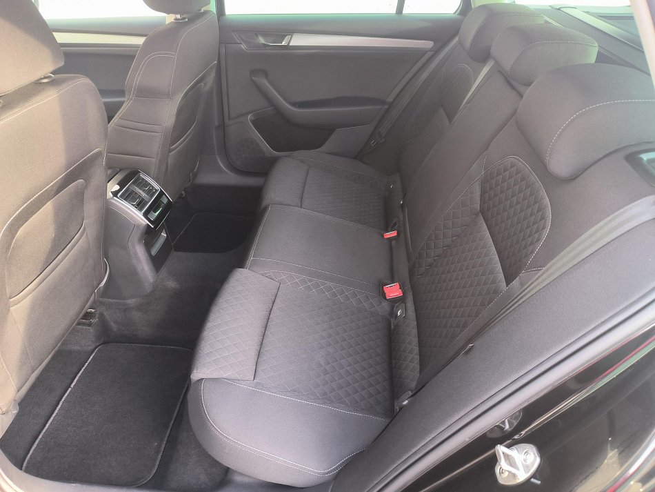 Škoda Superb III 2.0 TDi Style 4x4