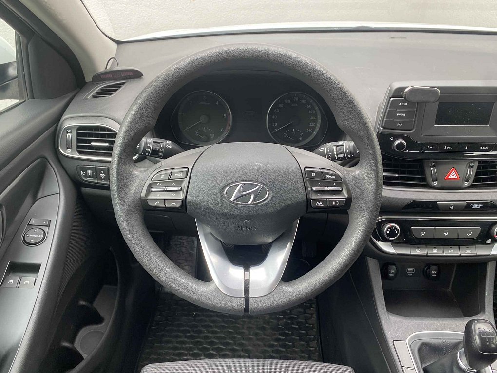 Hyundai I30 1.6 CRDi Smart