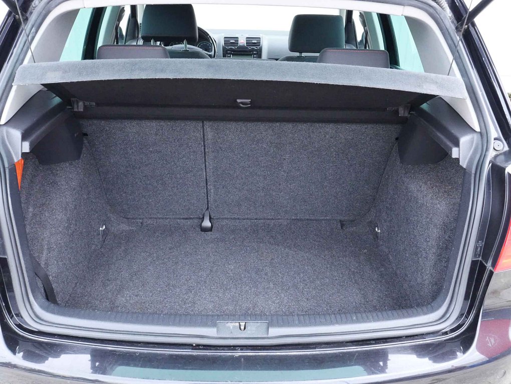 Volkswagen Golf 1.6 MPi Goal