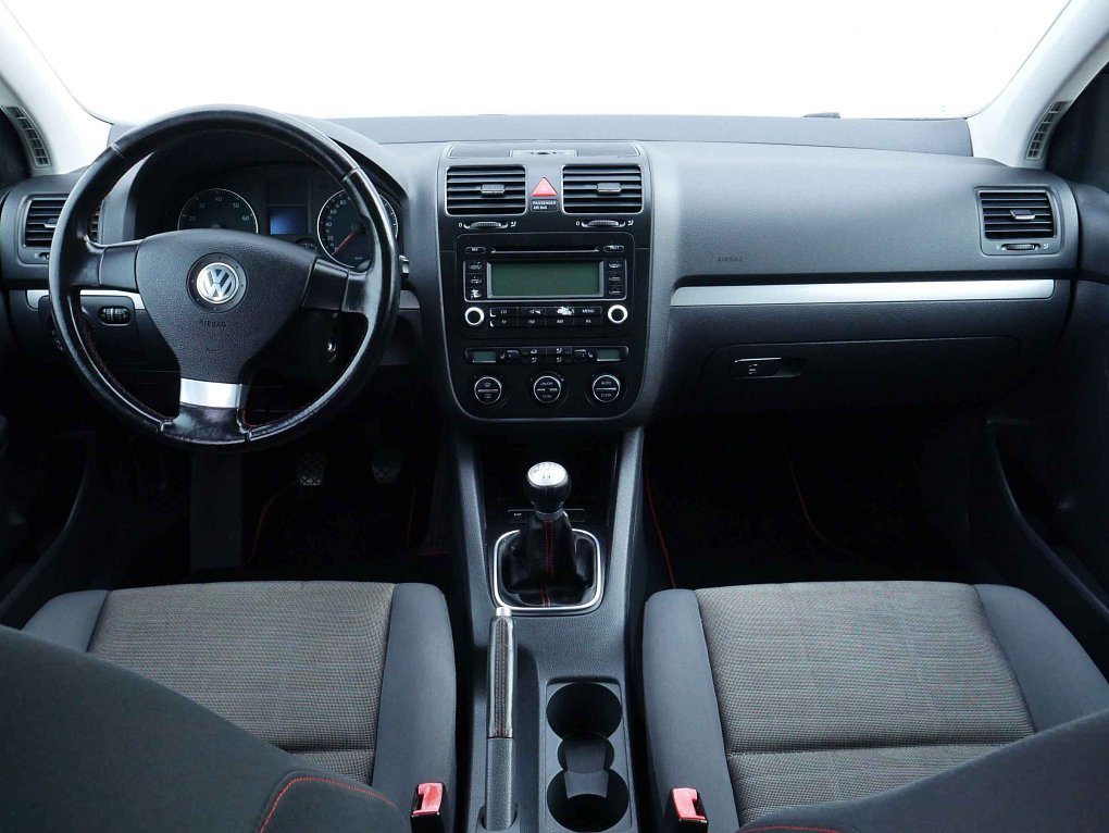 Volkswagen Golf 1.6 MPi Goal