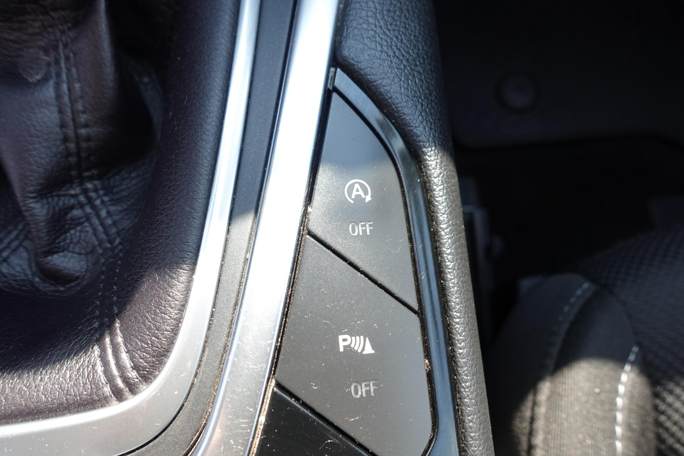 Ford S-MAX, 2016 - pohled č. 21