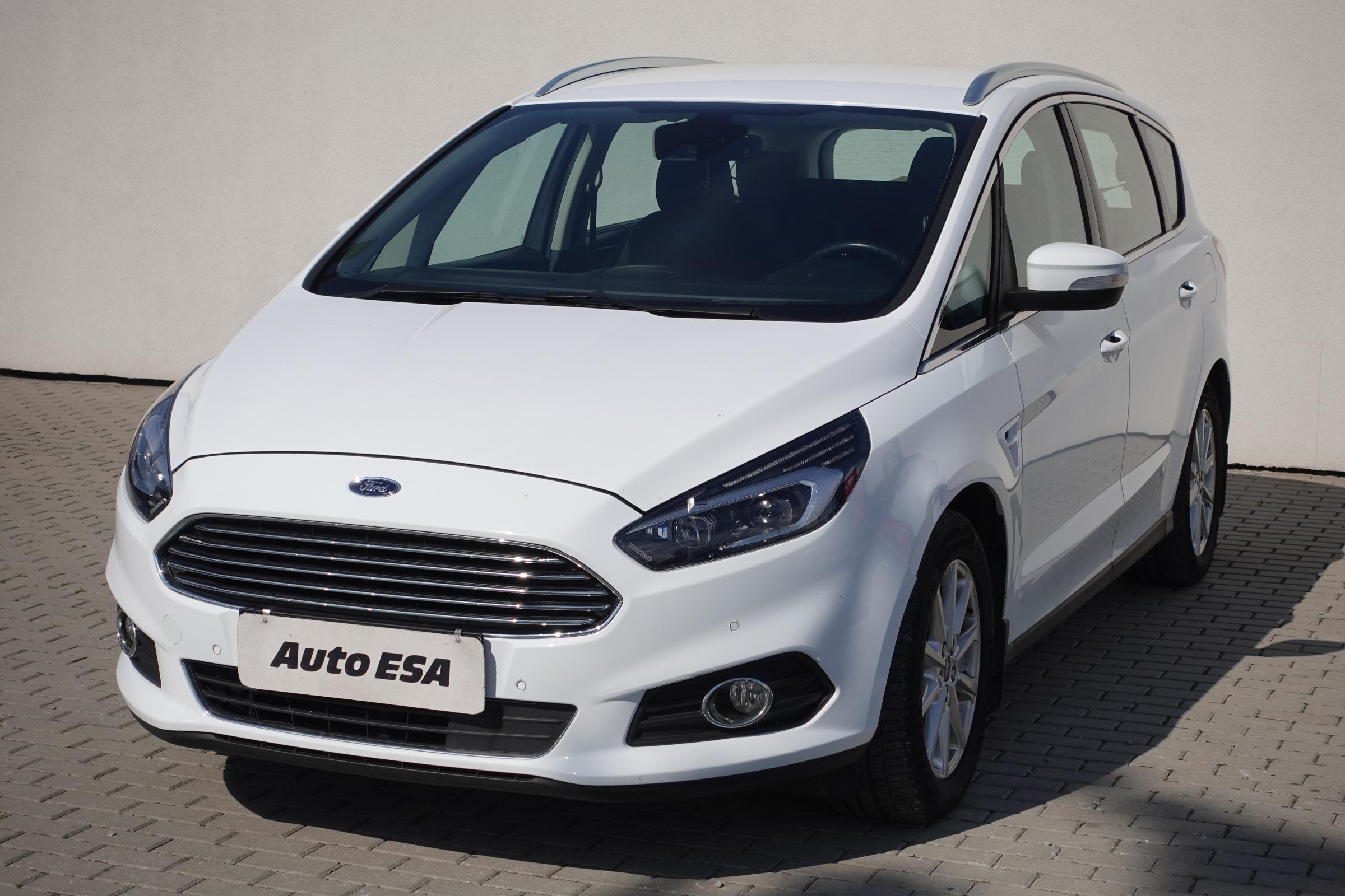Ford S-MAX, 2016 - pohled č. 3