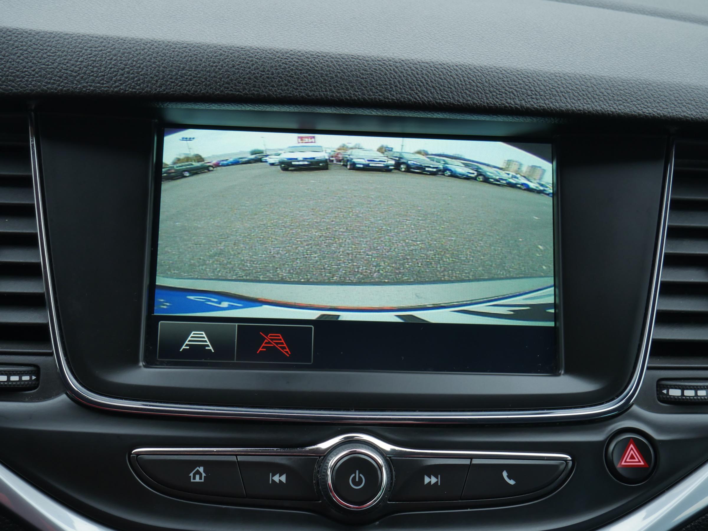 Opel Astra, 2018 - pohled č. 14