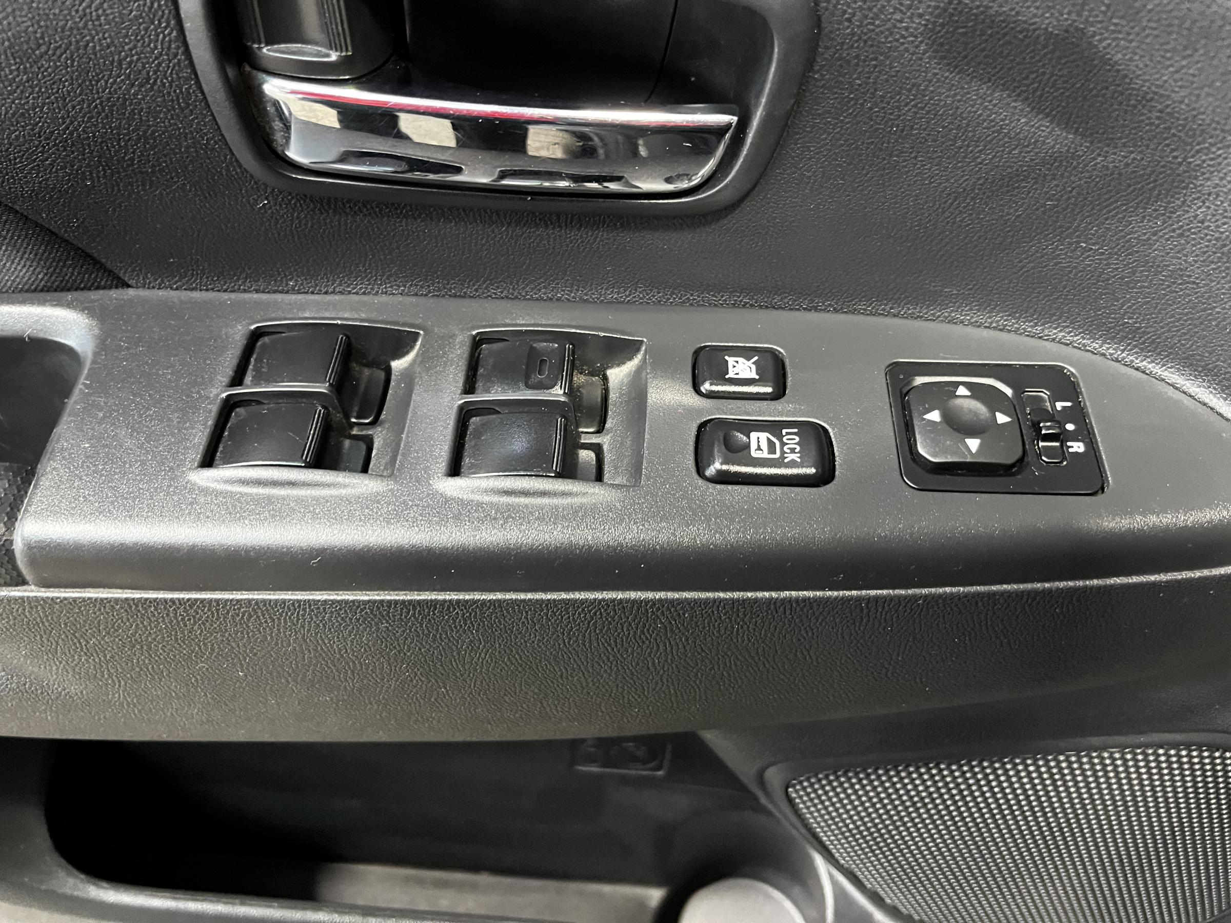 Mitsubishi ASX, 2013 - pohled č. 12