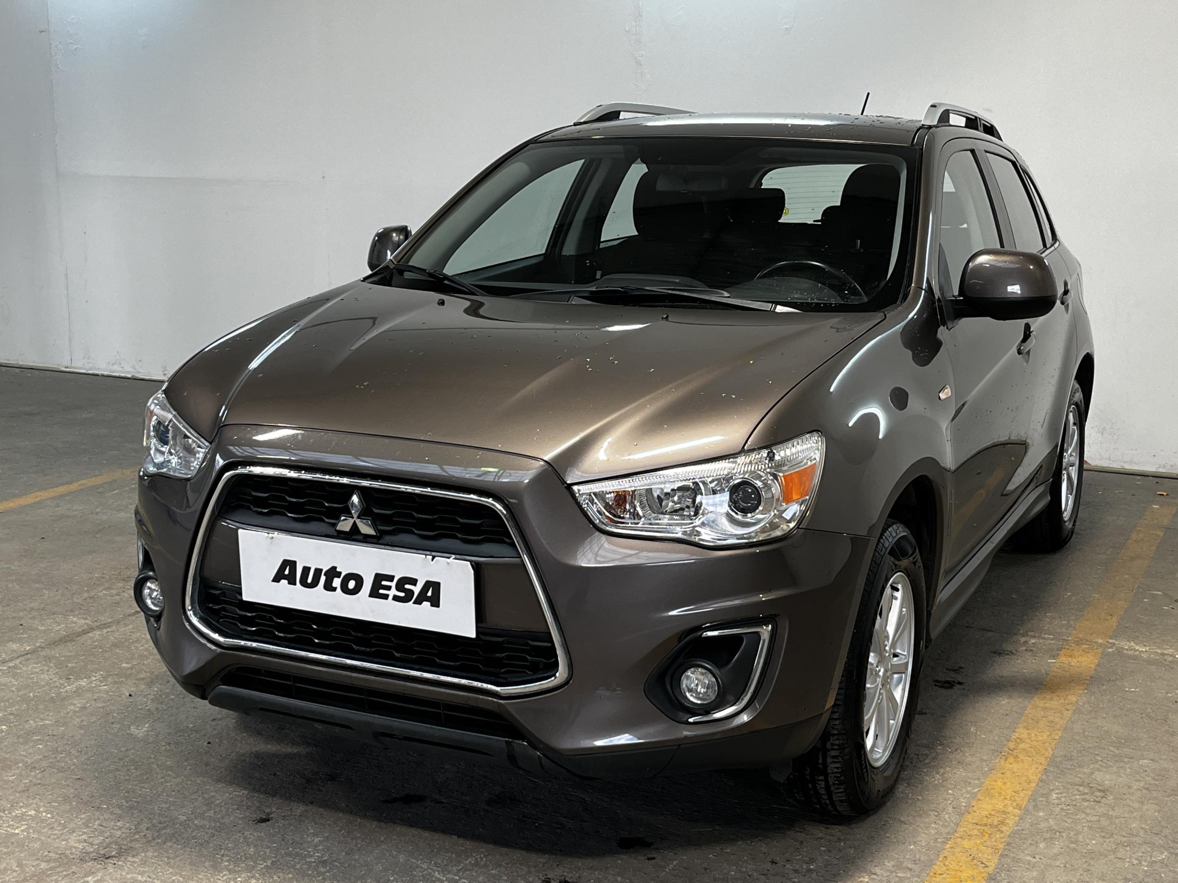 Mitsubishi ASX, 2013 - pohled č. 3