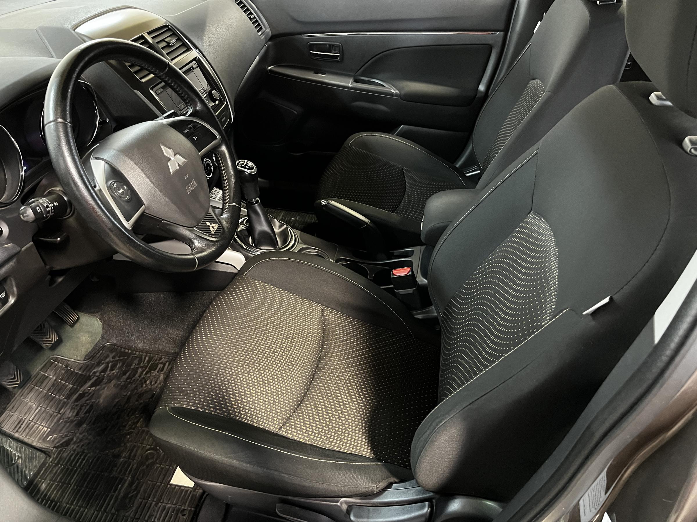 Mitsubishi ASX, 2013 - pohled č. 9