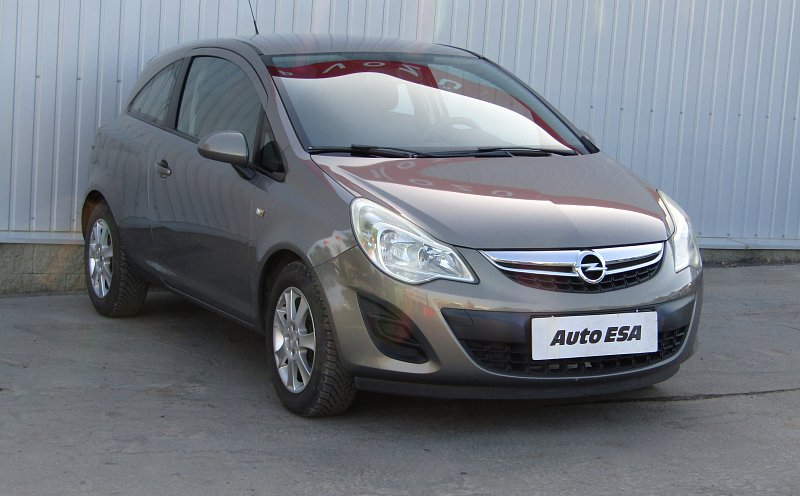 Opel Corsa 1.2 i 