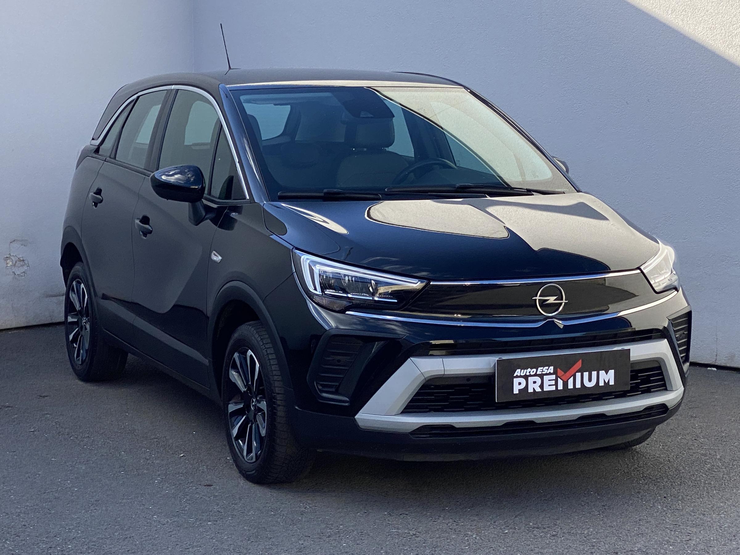 Opel Crossland, 2022 - celkový pohled