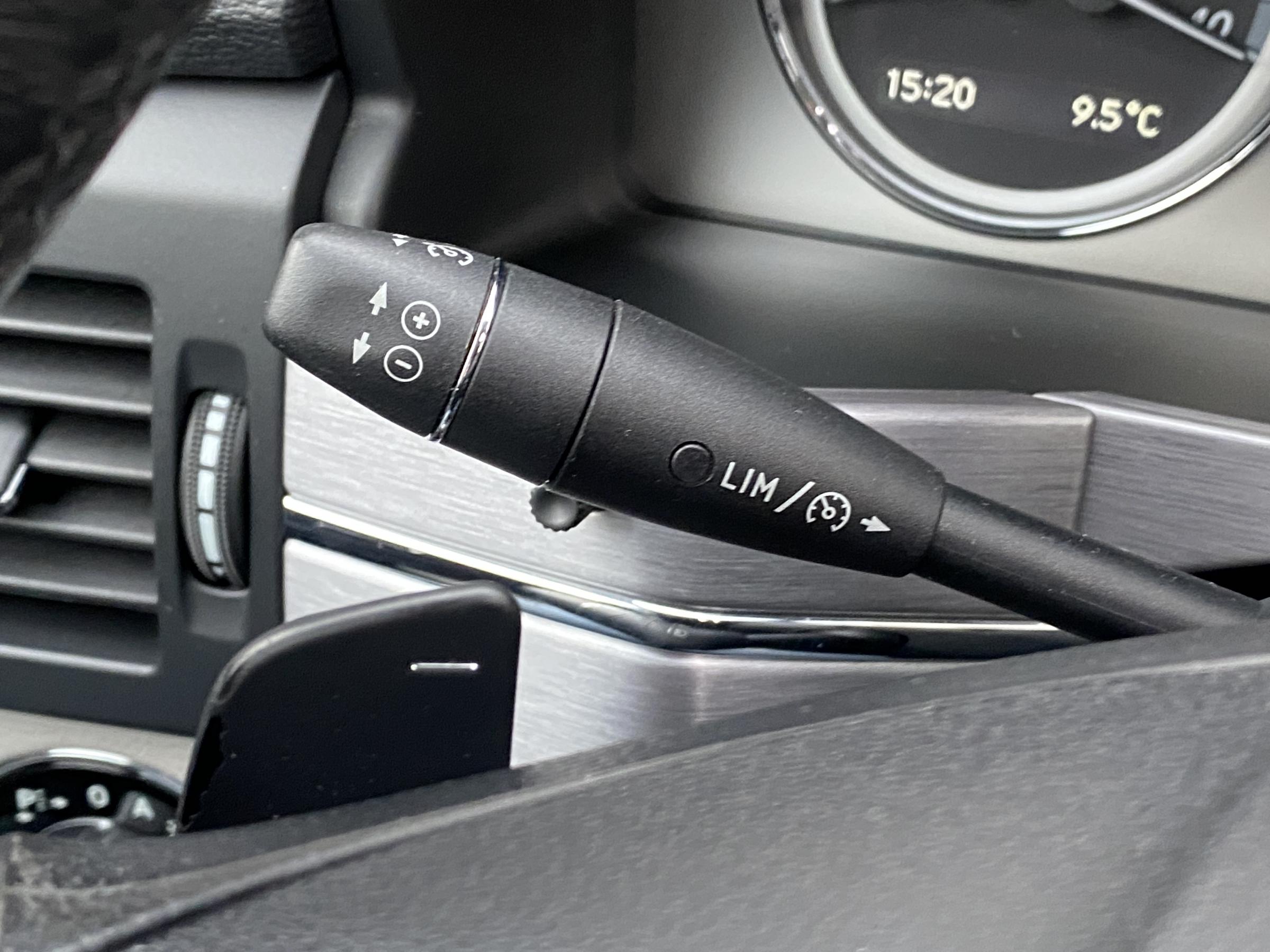 Mercedes-Benz GLK, 2008 - pohled č. 14