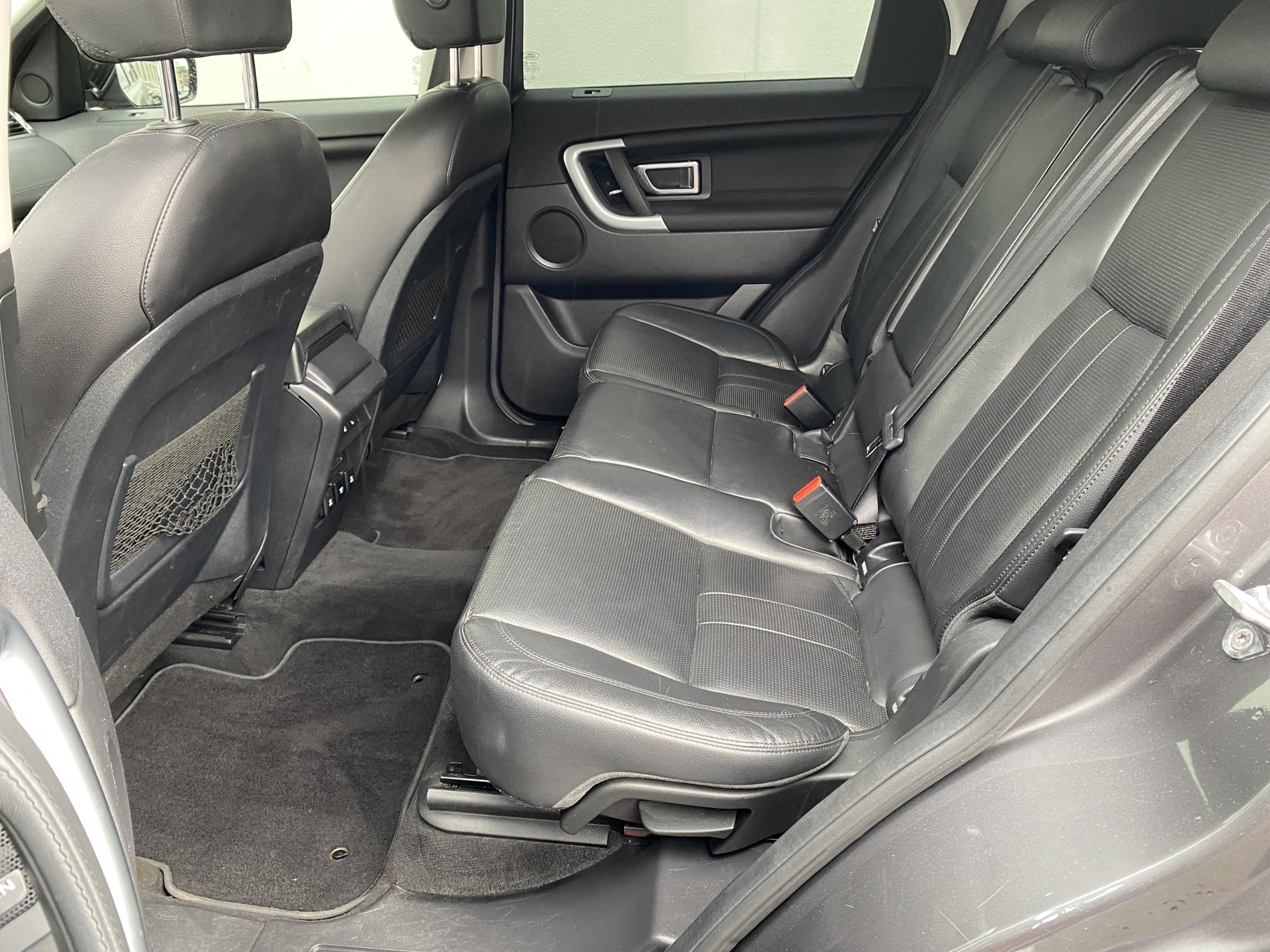 Land Rover Discovery Sport, 2018 - pohled č. 10