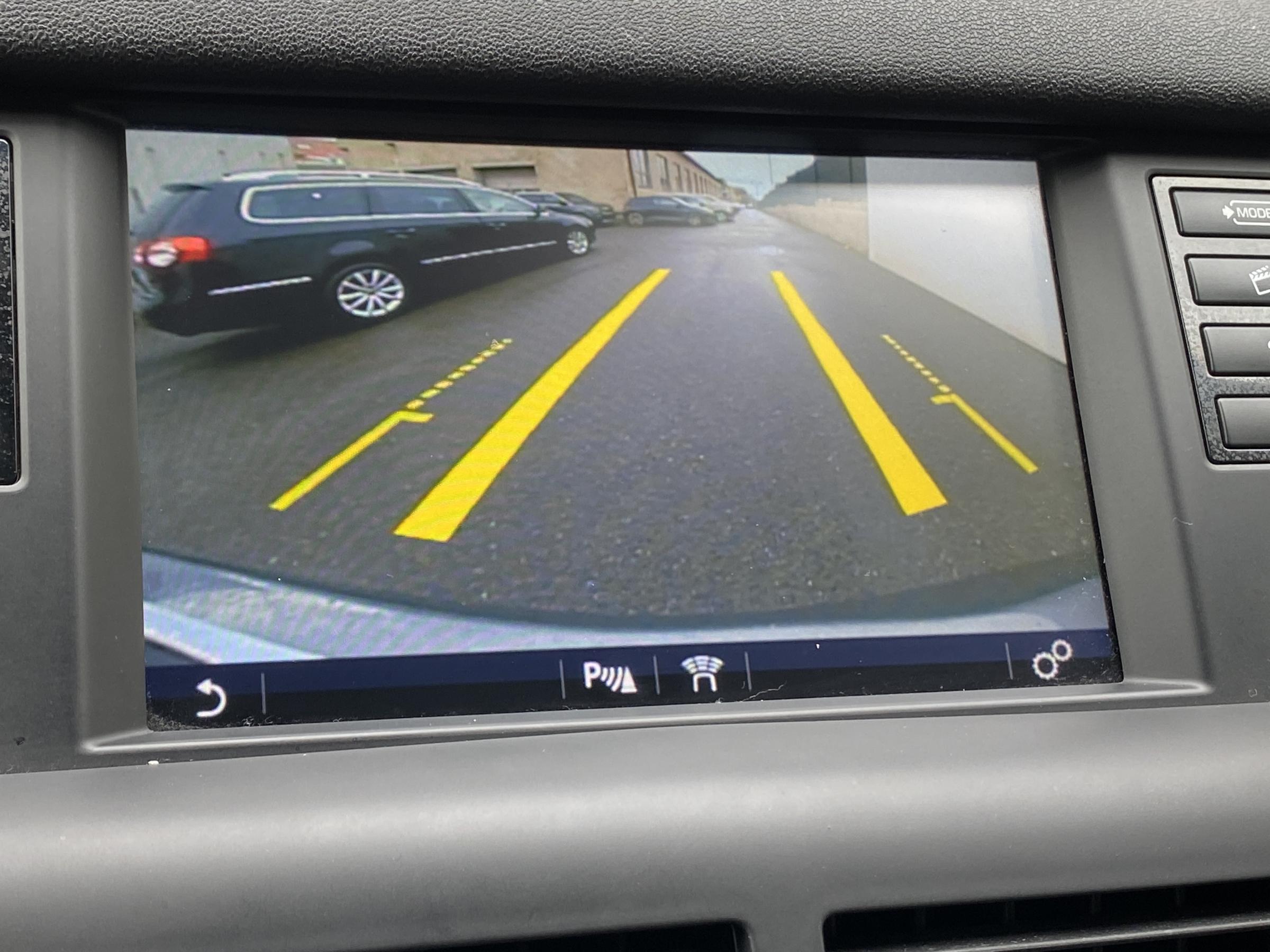 Land Rover Discovery Sport, 2018 - pohled č. 20