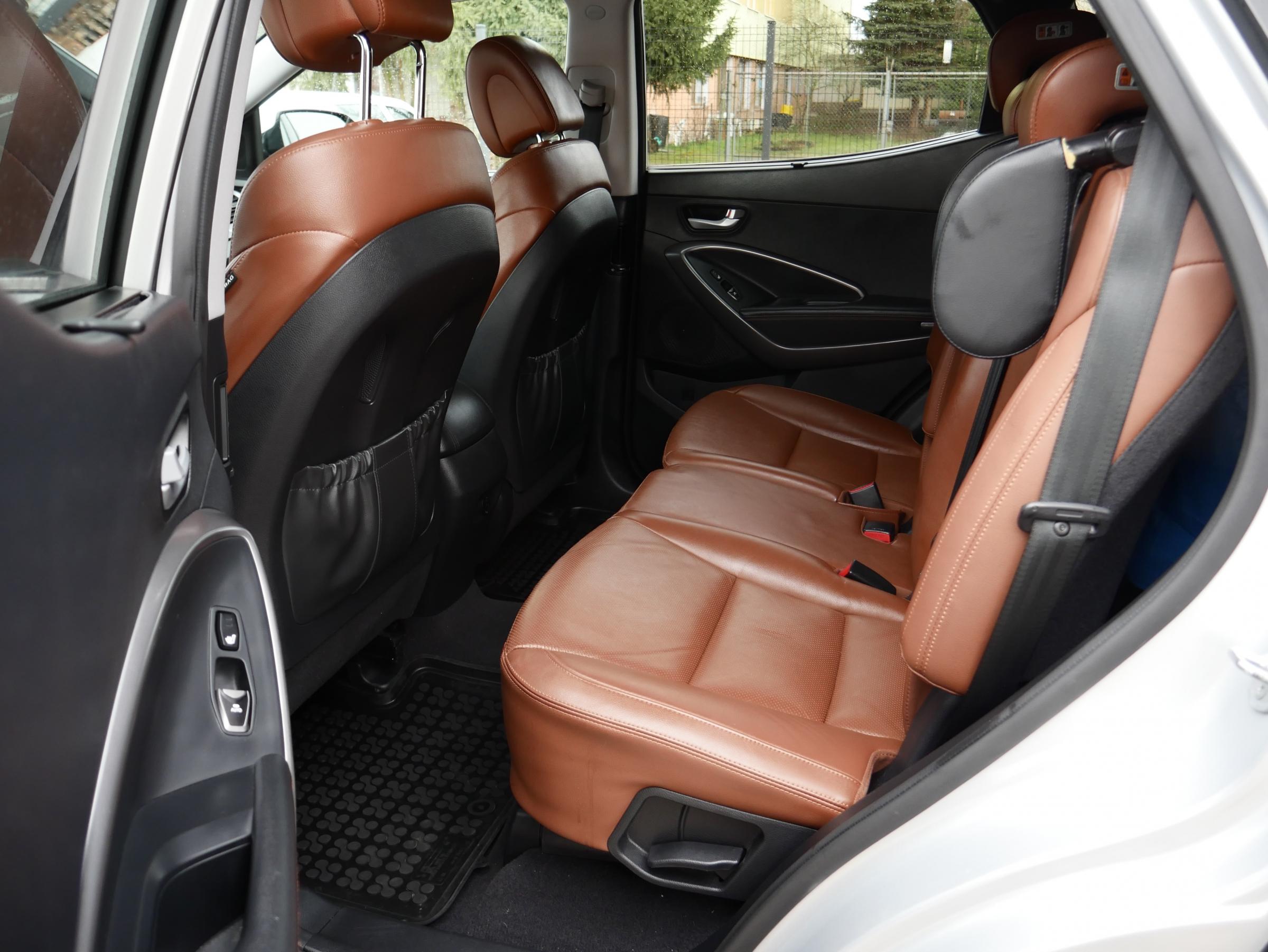 Hyundai Santa Fe, 2016 - pohled č. 10