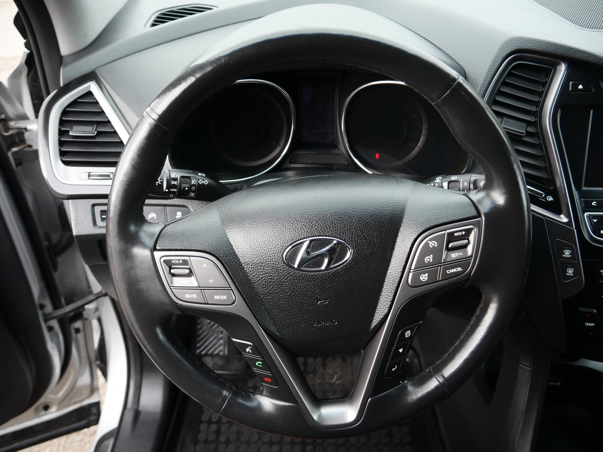 Hyundai Santa Fe, 2016 - pohled č. 17
