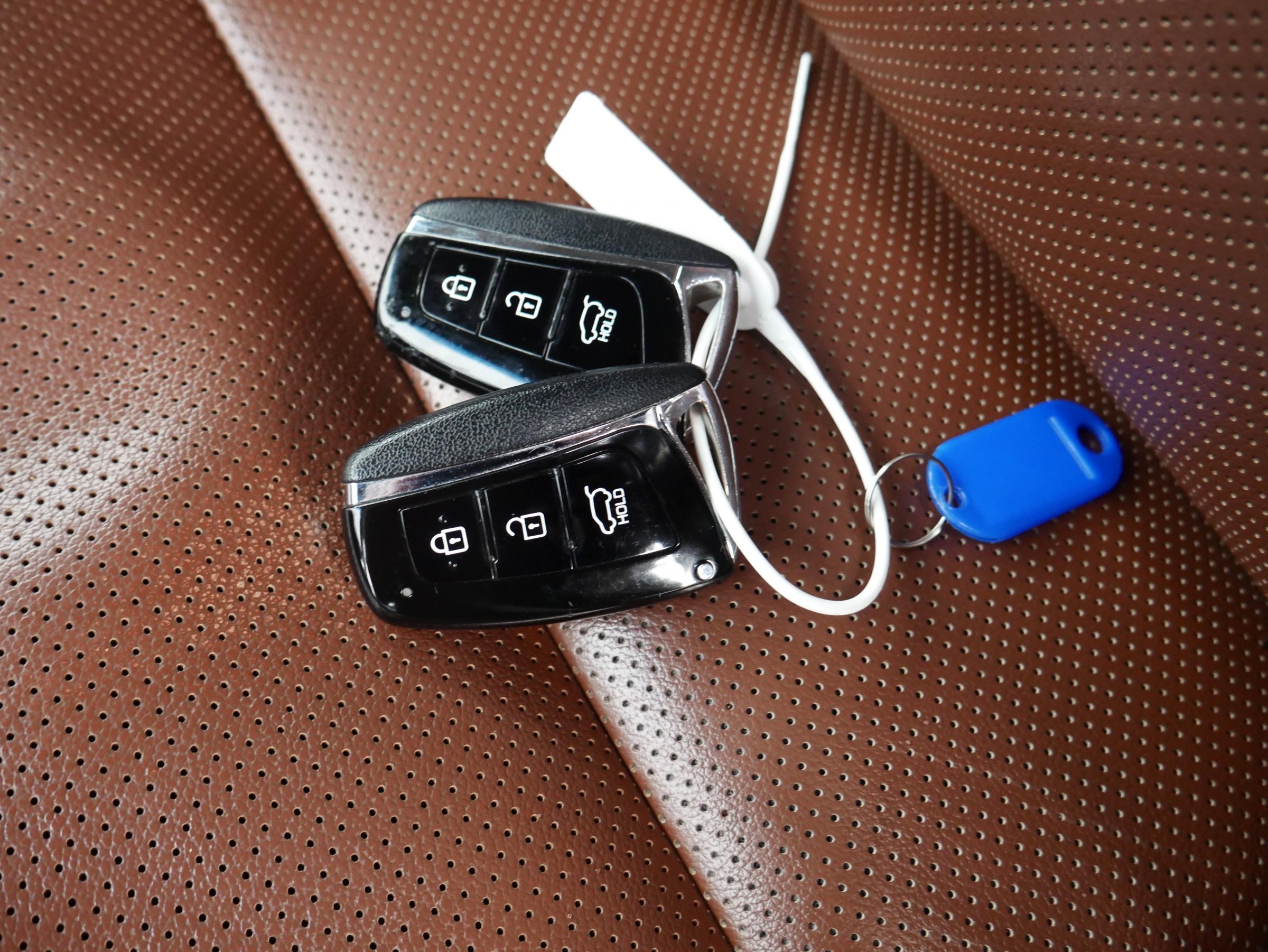 Hyundai Santa Fe, 2016 - pohled č. 22