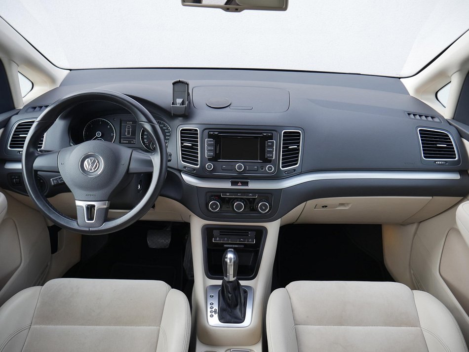 Volkswagen Sharan 2.0TDi 