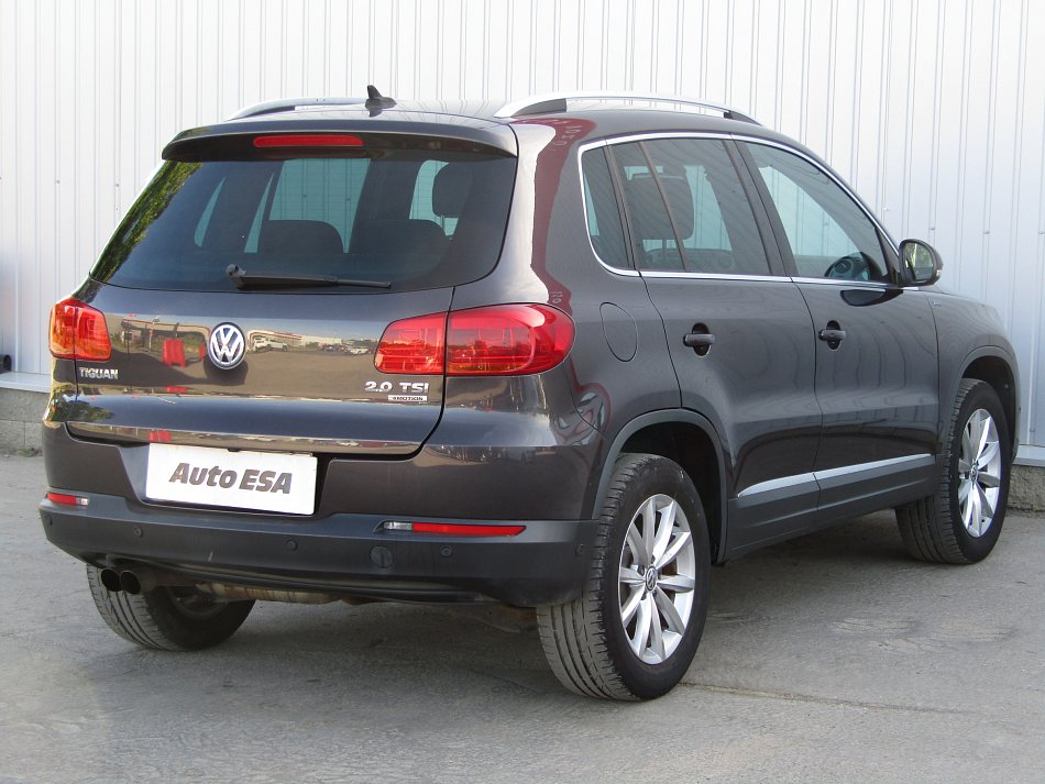 Volkswagen Tiguan 2.0TSi Lounge 4x4