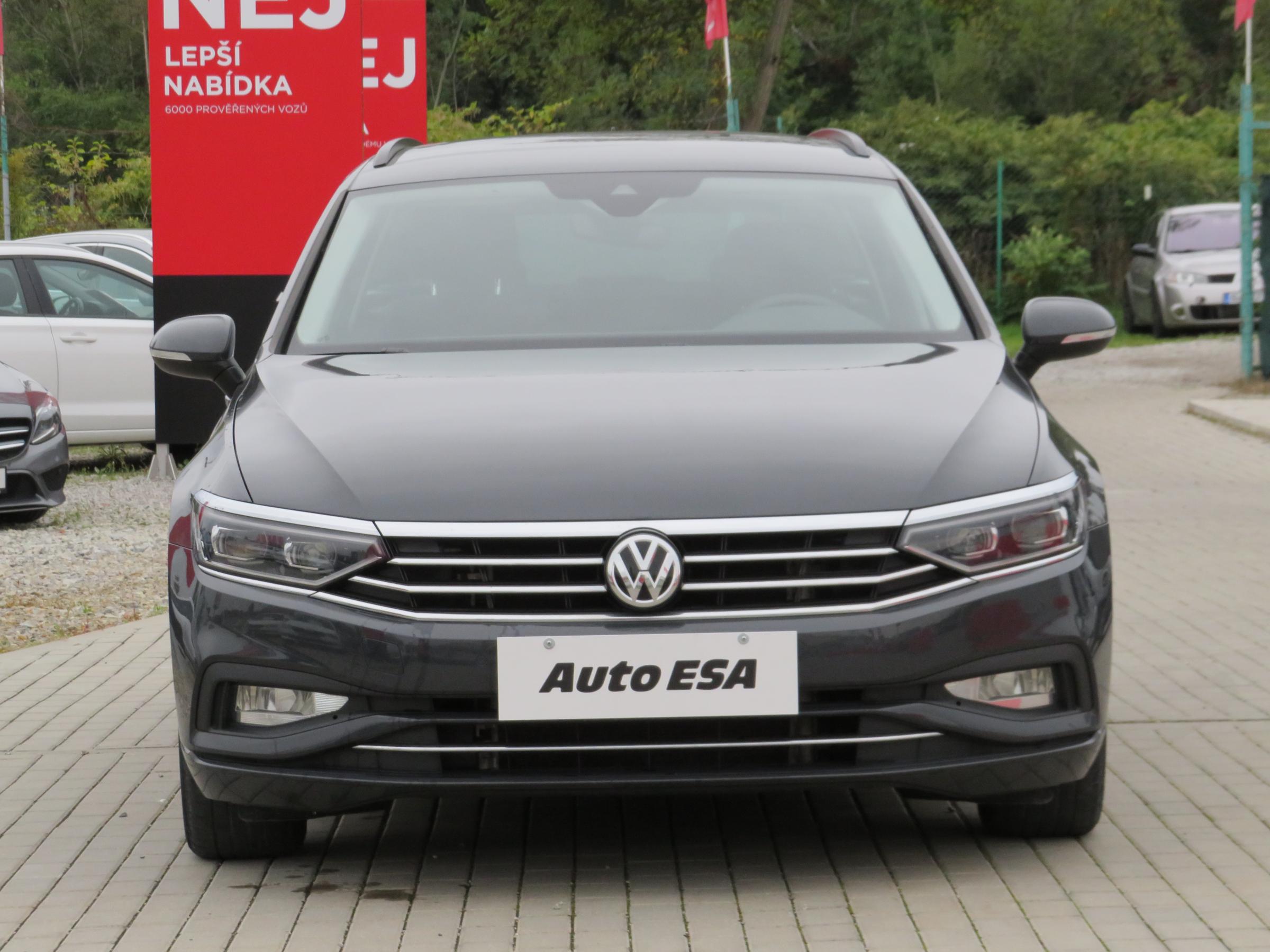 Volkswagen Passat, 2020 - pohled č. 2