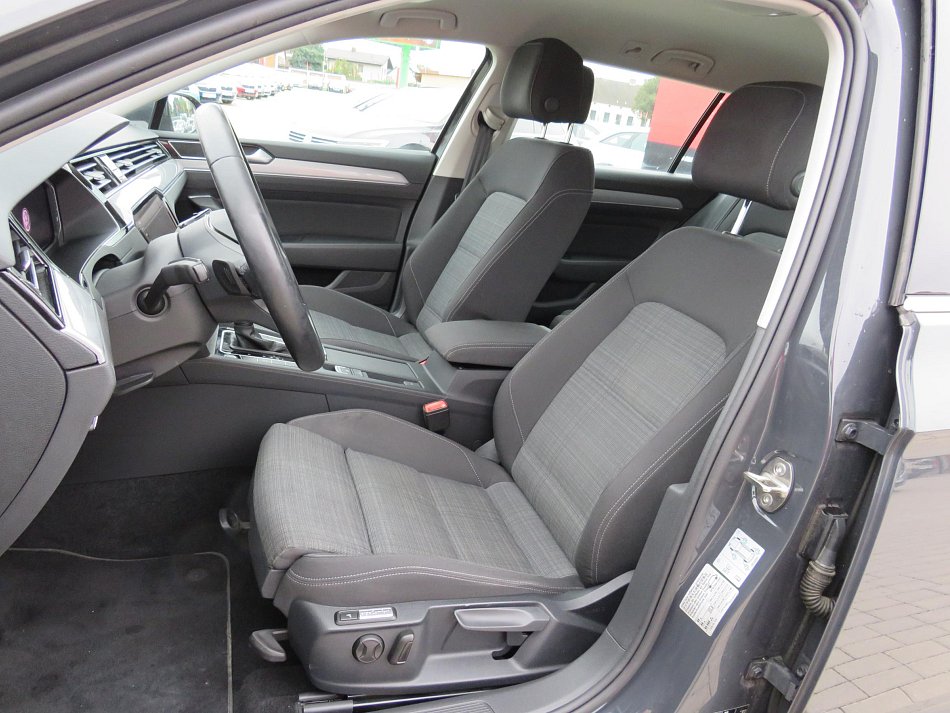 Volkswagen Passat 2.0 TDi Business