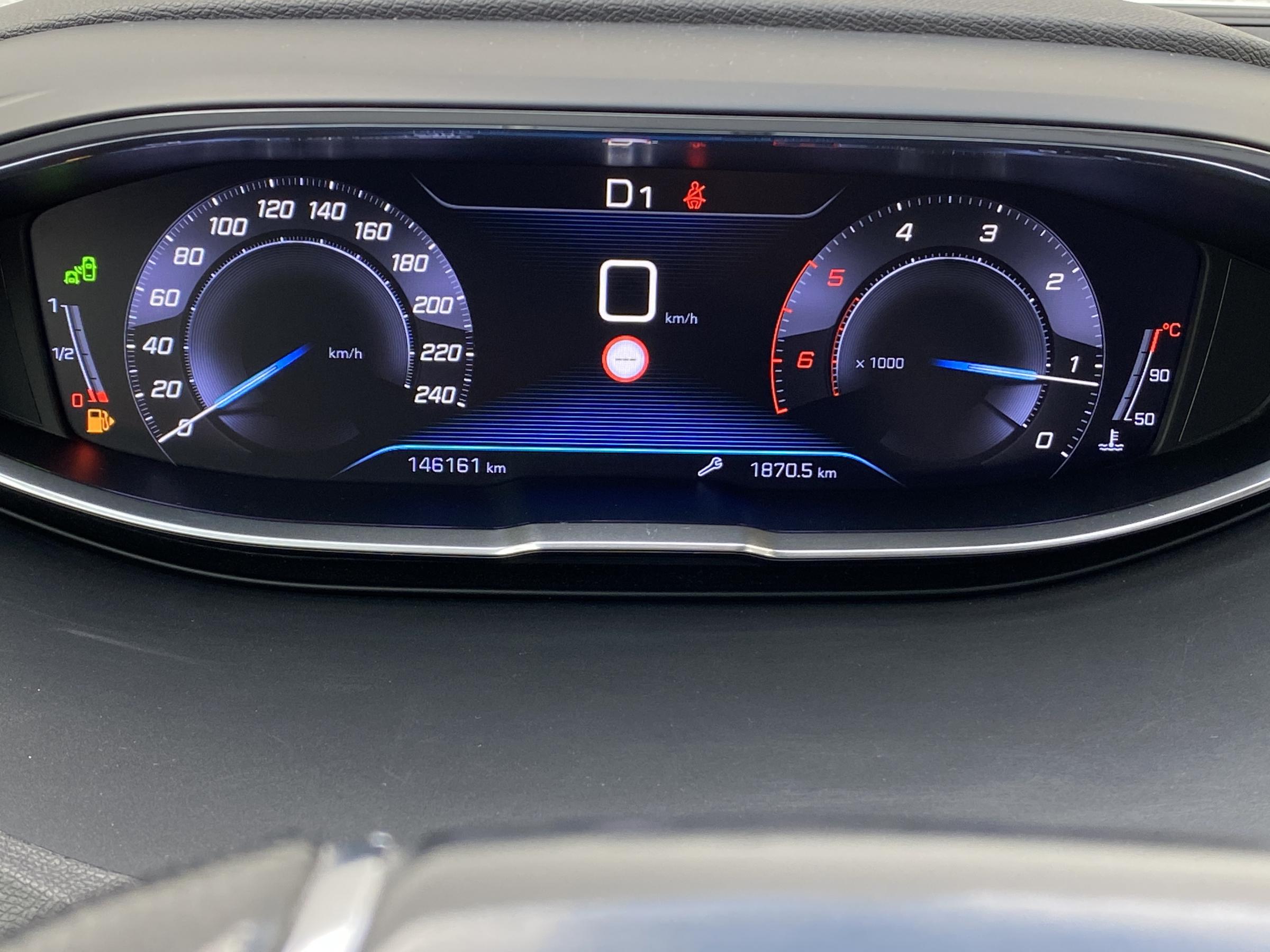 Peugeot 3008, 2018 - pohled č. 18