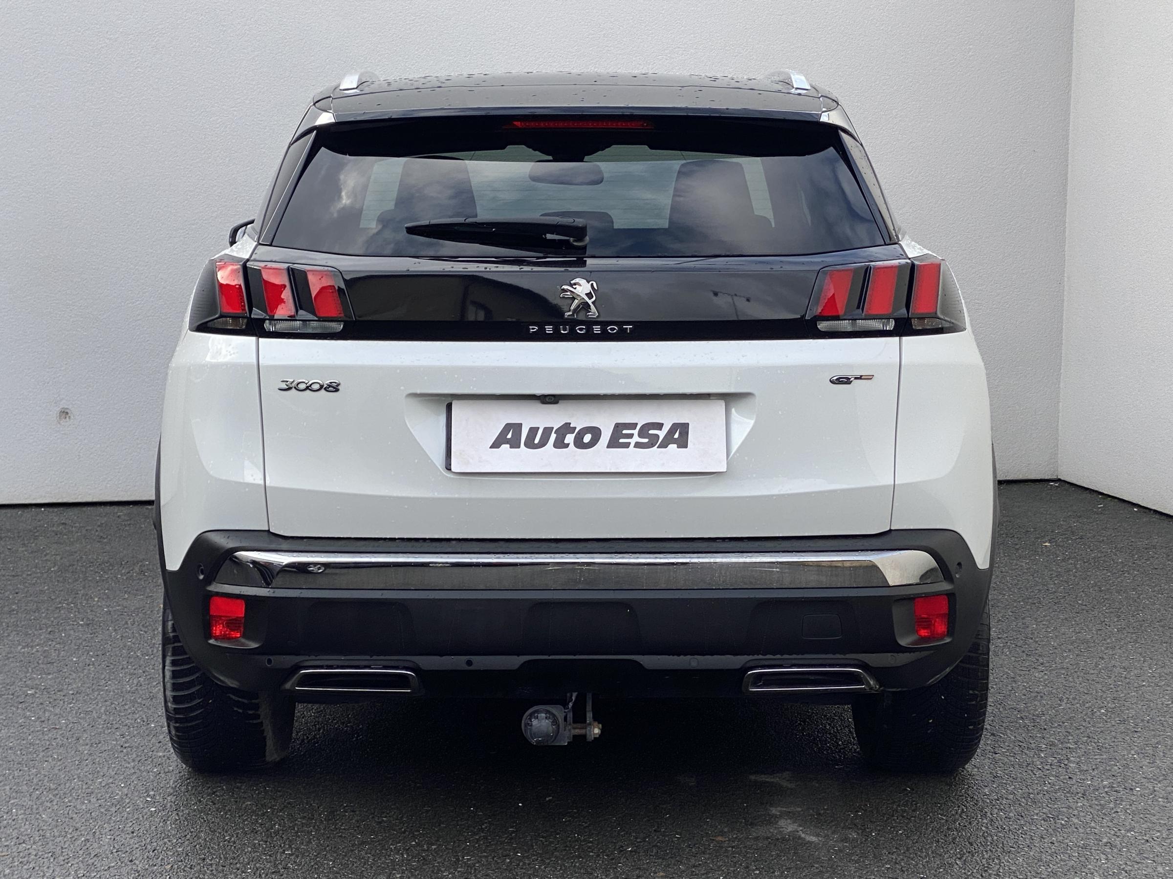 Peugeot 3008, 2018 - pohled č. 5