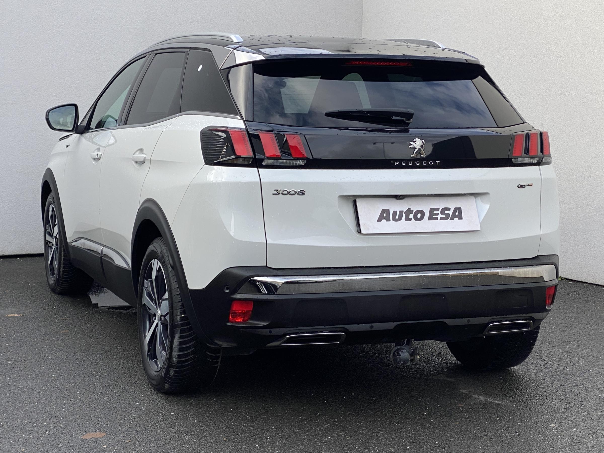 Peugeot 3008, 2018 - pohled č. 6