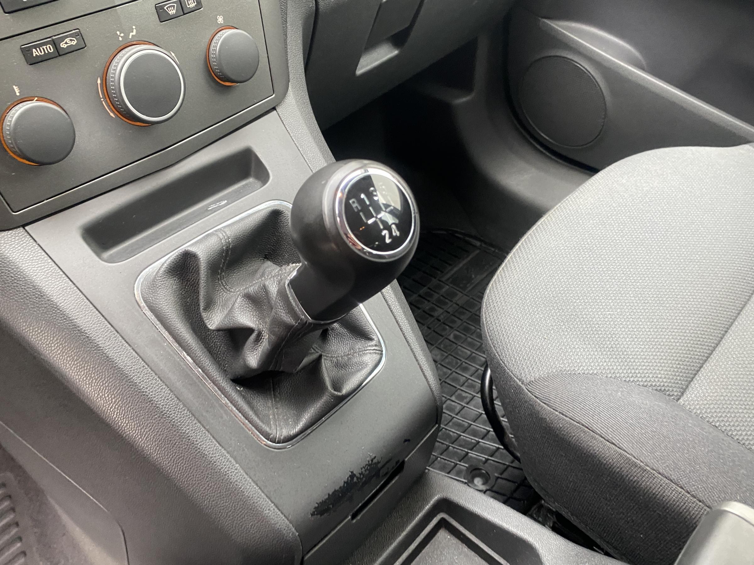 Opel Zafira, 2006 - pohled č. 16