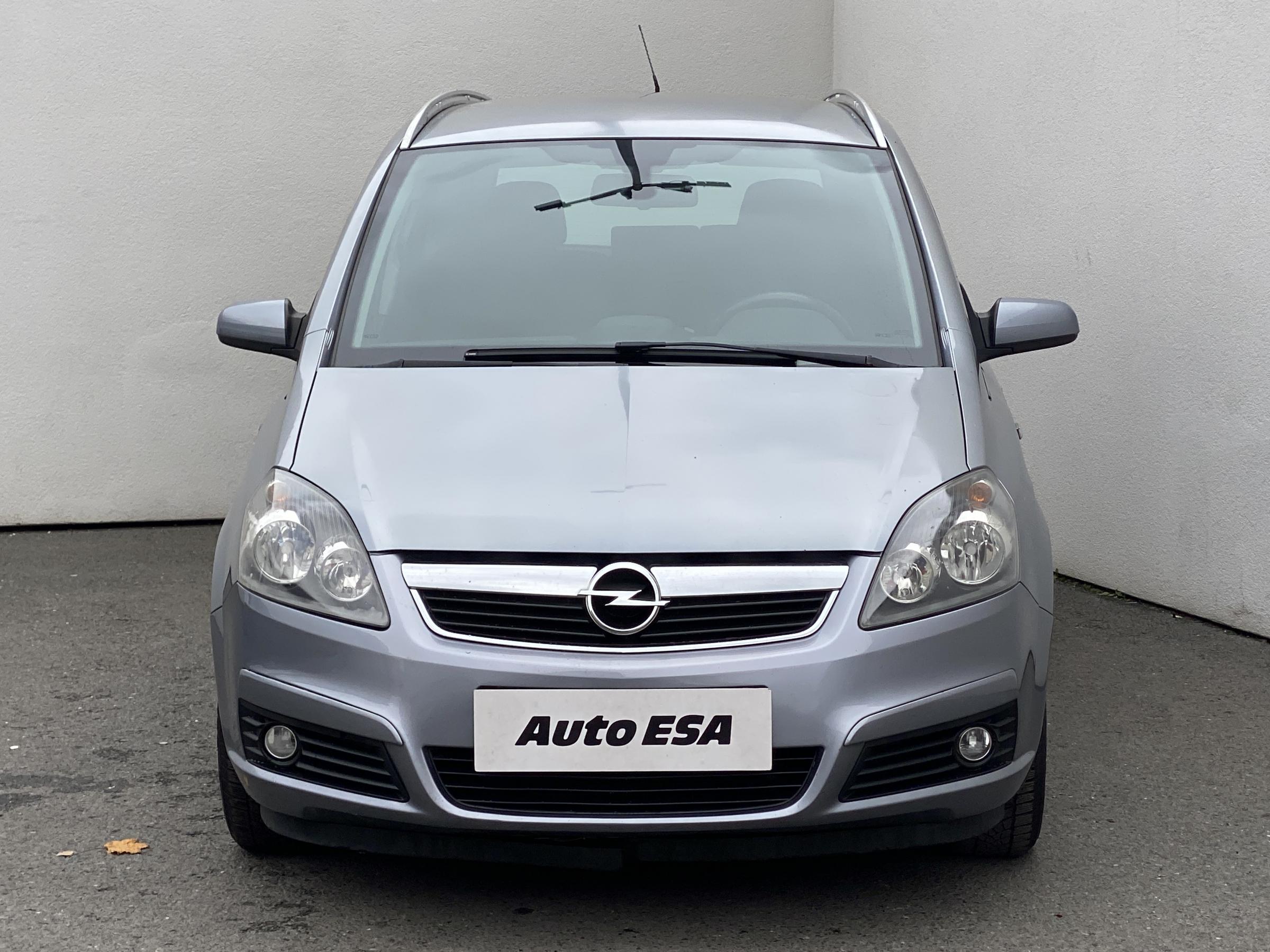 Opel Zafira, 2006 - pohled č. 2