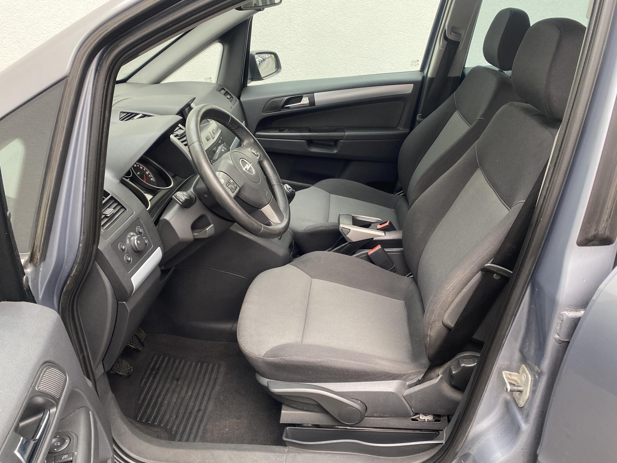 Opel Zafira, 2006 - pohled č. 9