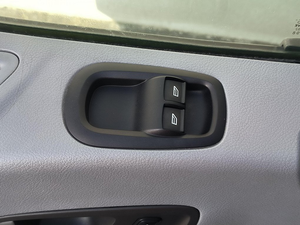 Ford Transit 2.0TDCi  VALNÍK