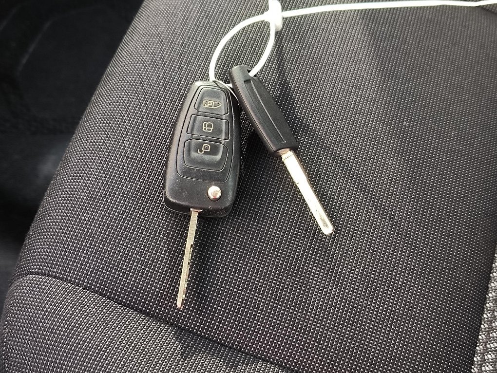 Ford Transit 2.0TDCi  VALNÍK