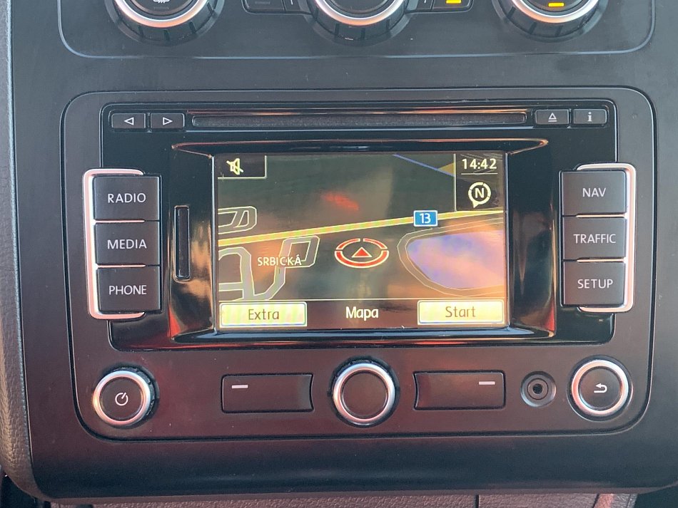 Volkswagen Touran 2.0TDi 