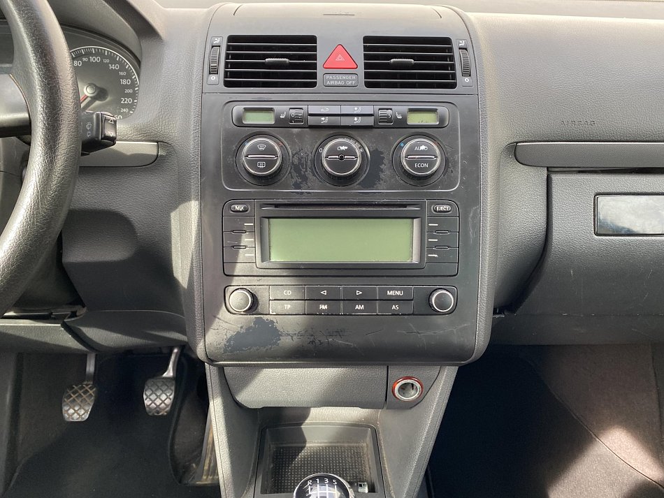 Volkswagen Touran 1.6 FSi 