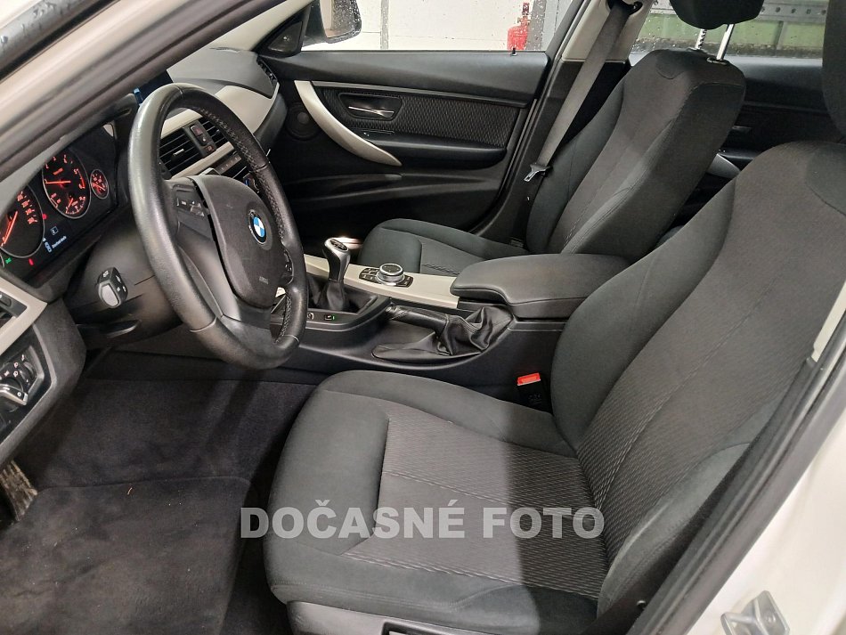 BMW Řada 3 2.0 D  318 D