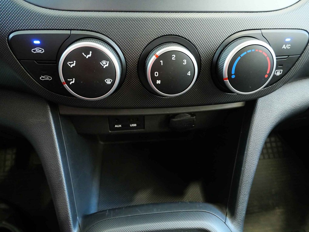 Hyundai I10 1.0i 