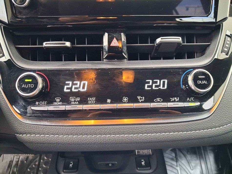 Toyota Corolla 1.8 Hybrid 