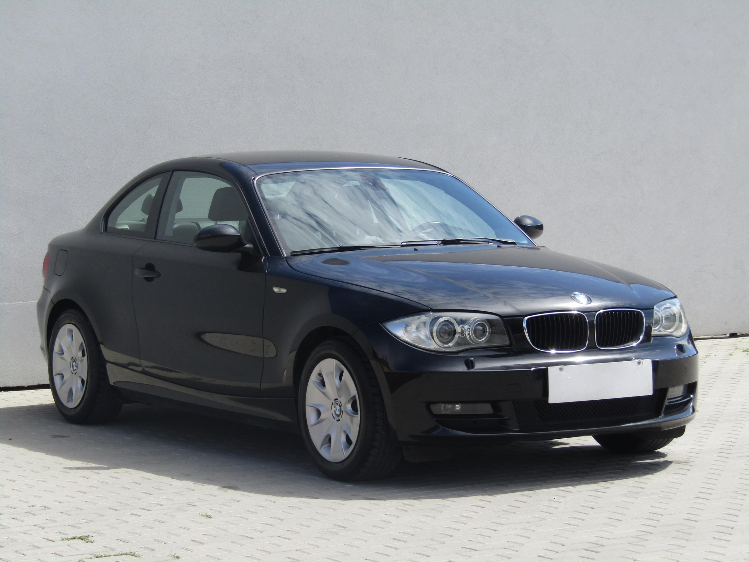 BMW Řada 1, 2008 - celkový pohled