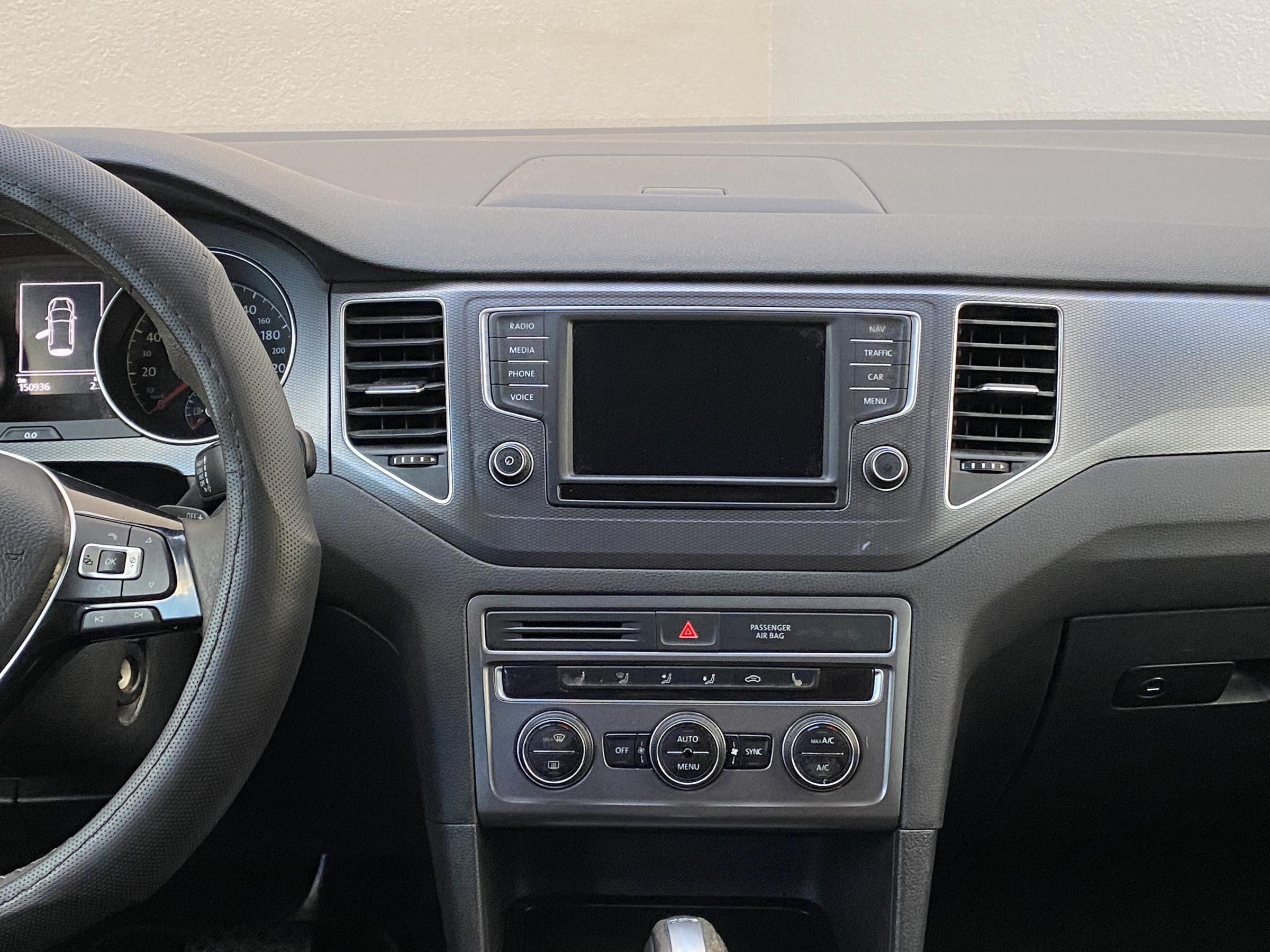 Volkswagen Sportsvan, 2015 - pohled č. 10