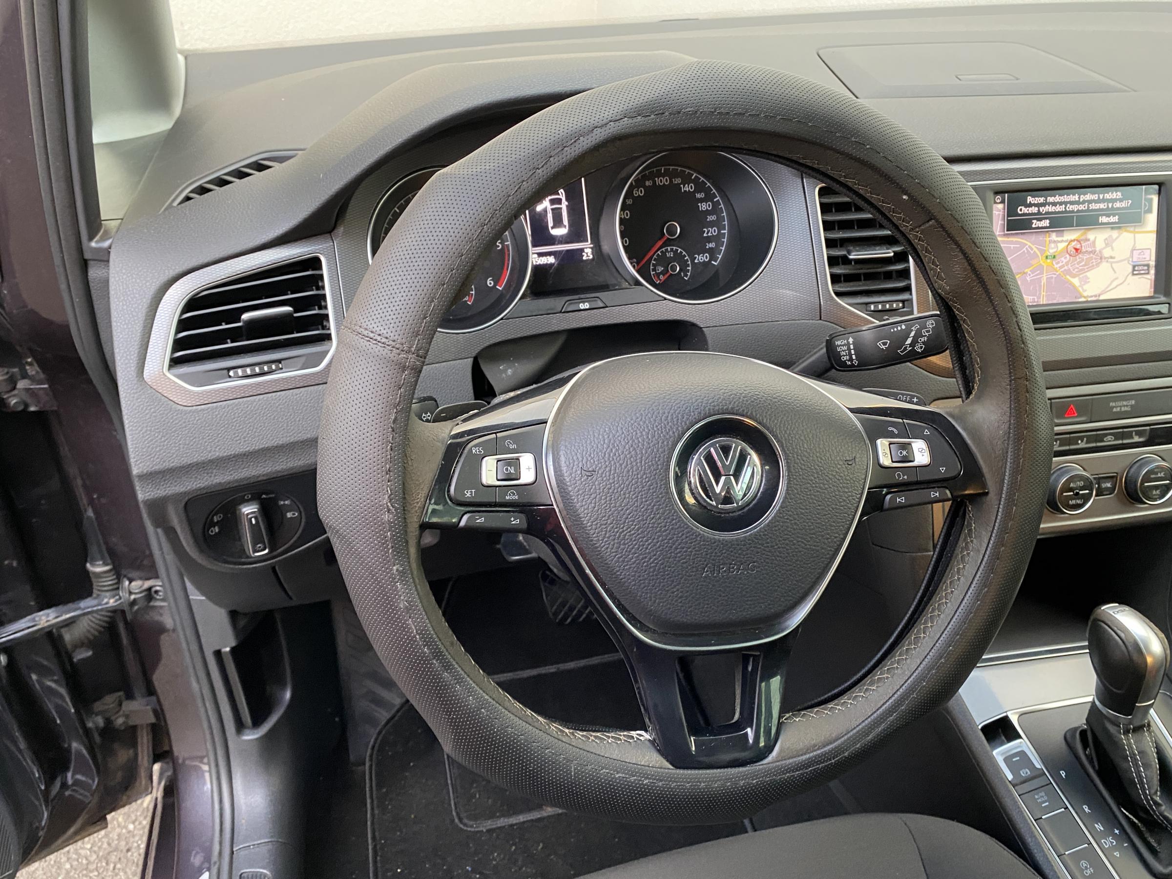 Volkswagen Sportsvan, 2015 - pohled č. 15