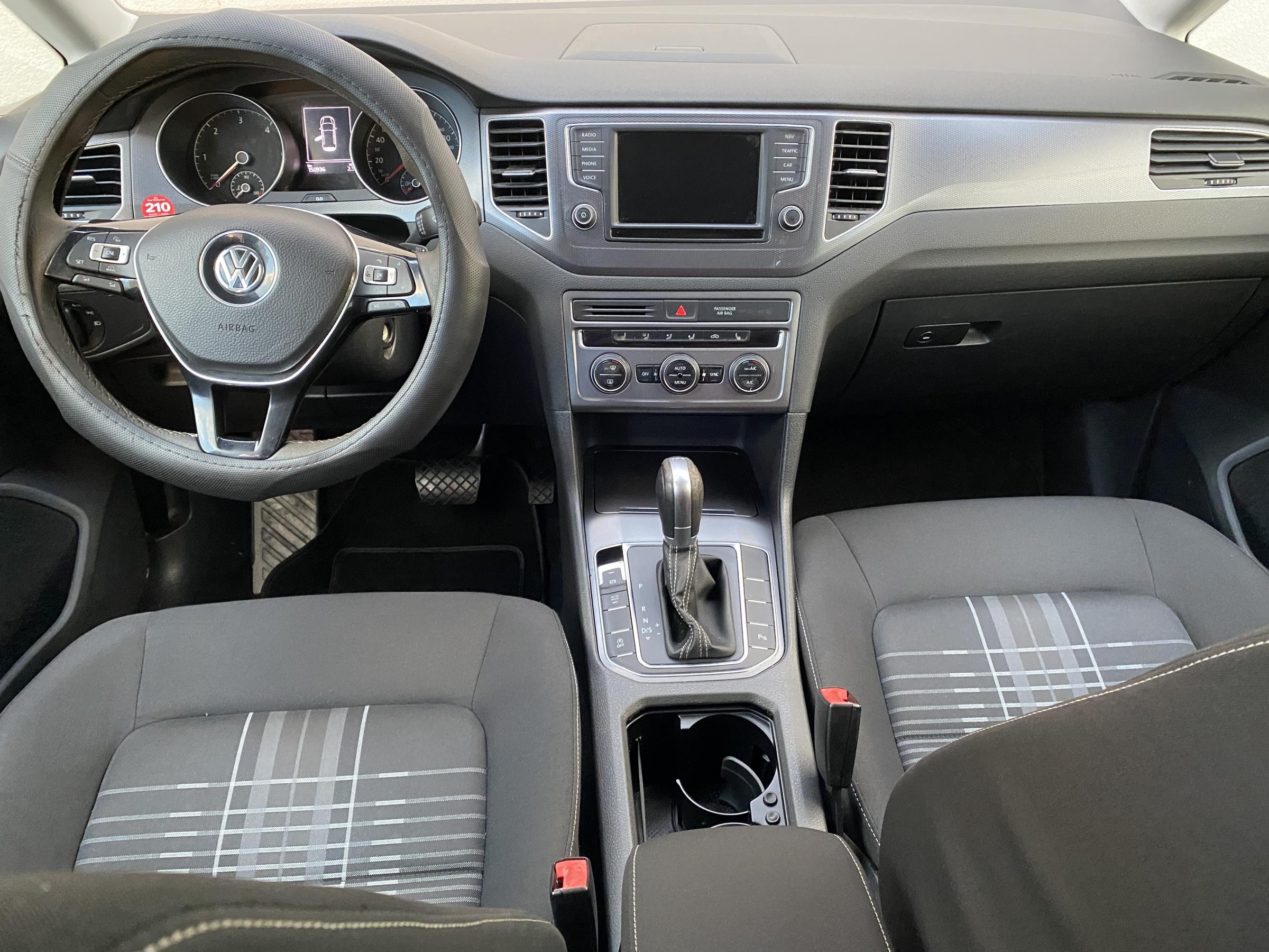 Volkswagen Sportsvan, 2015 - pohled č. 9