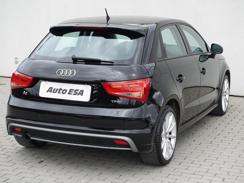 Audi A1 1.2 TFSi S-line SportBack