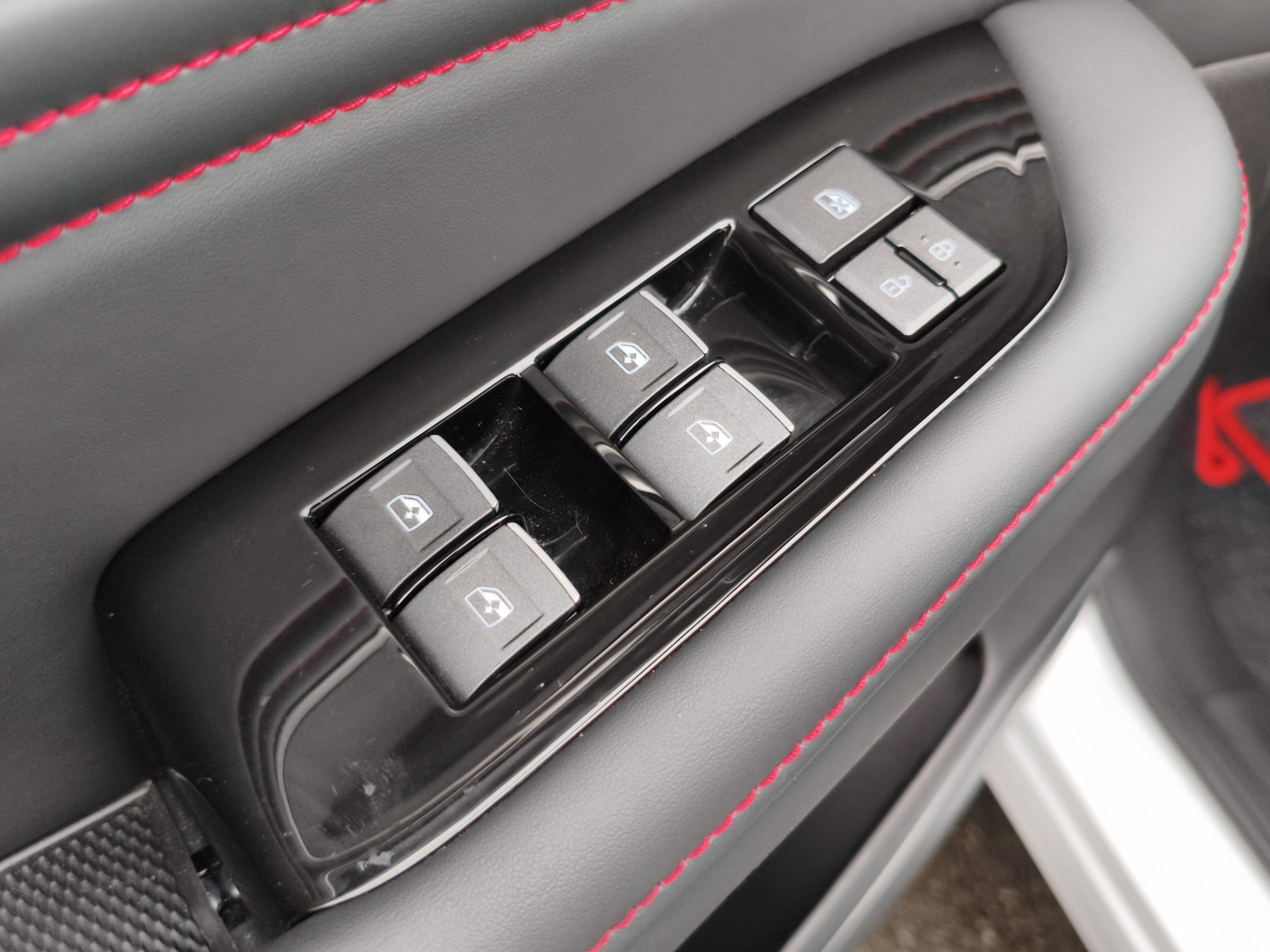 Dongfeng T5 Evo, 2024 - pohled č. 17