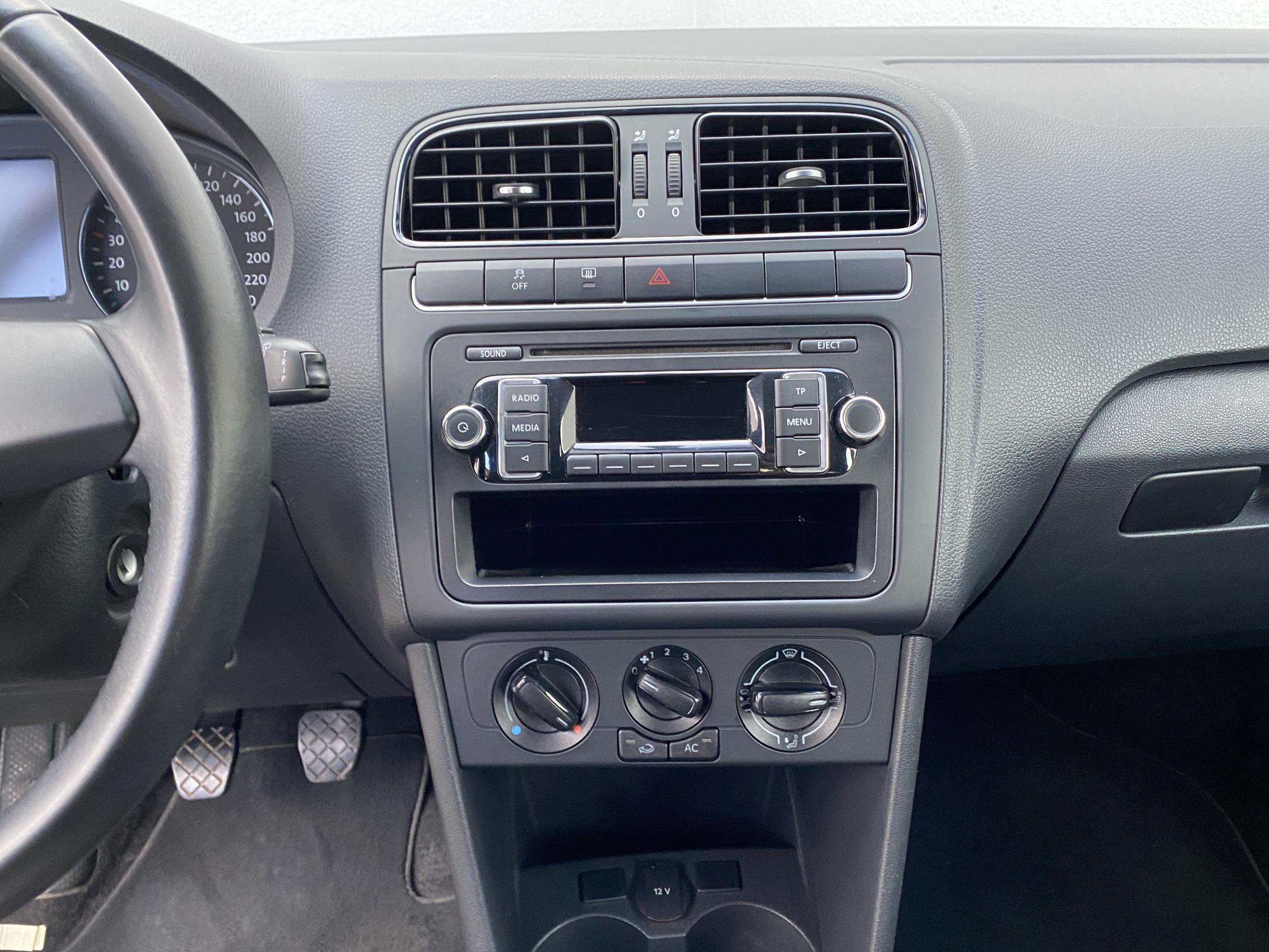 Volkswagen Polo, 2013 - pohled č. 10