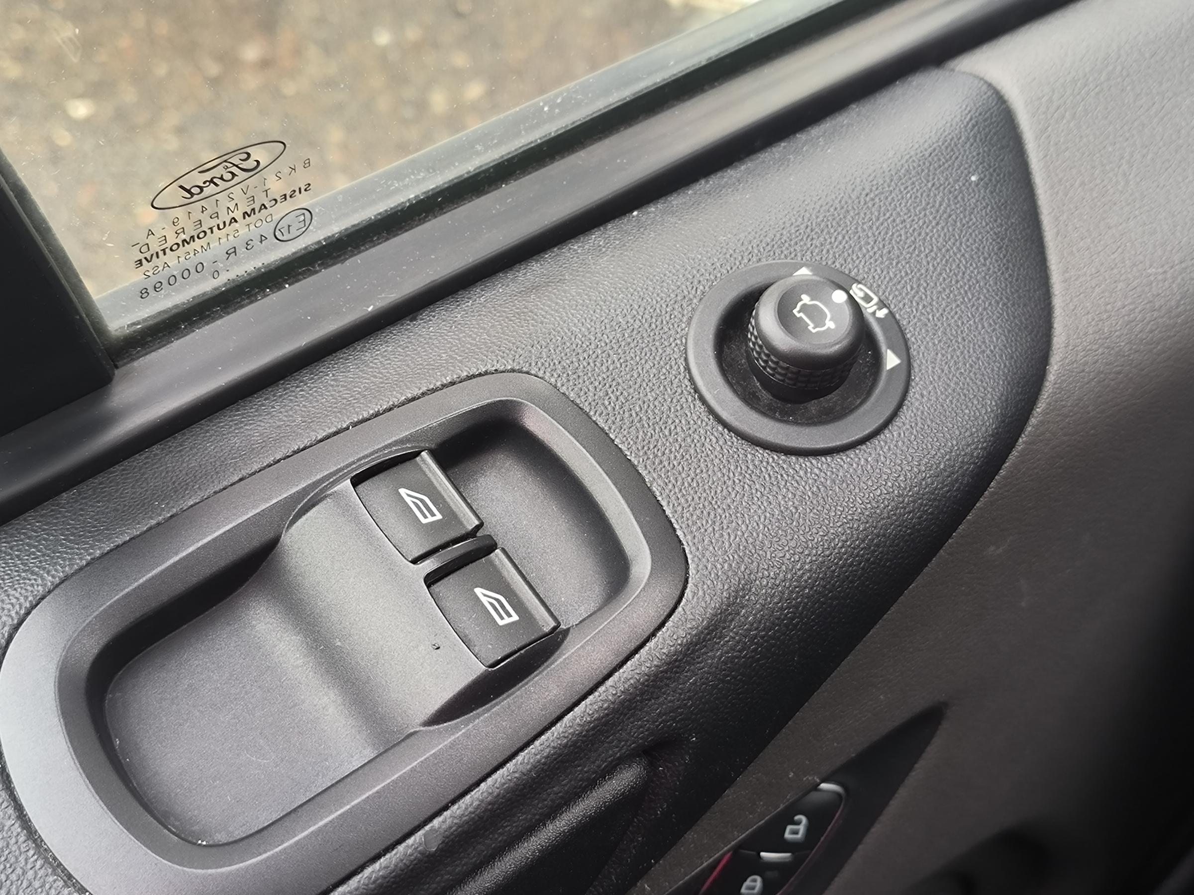 Ford Transit Custom, 2020 - pohled č. 20