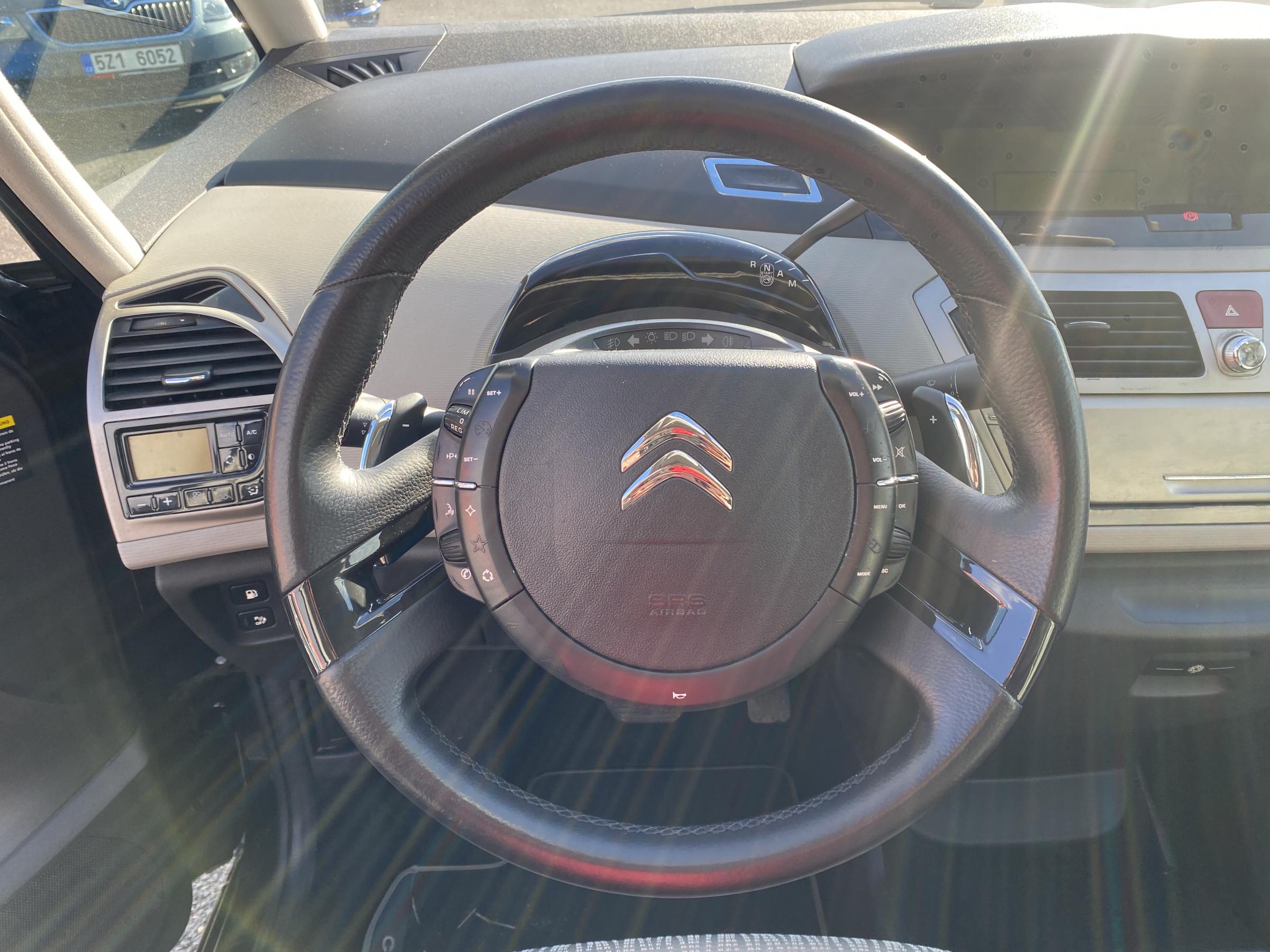 Citroën C4 Picasso, 2010 - pohled č. 11