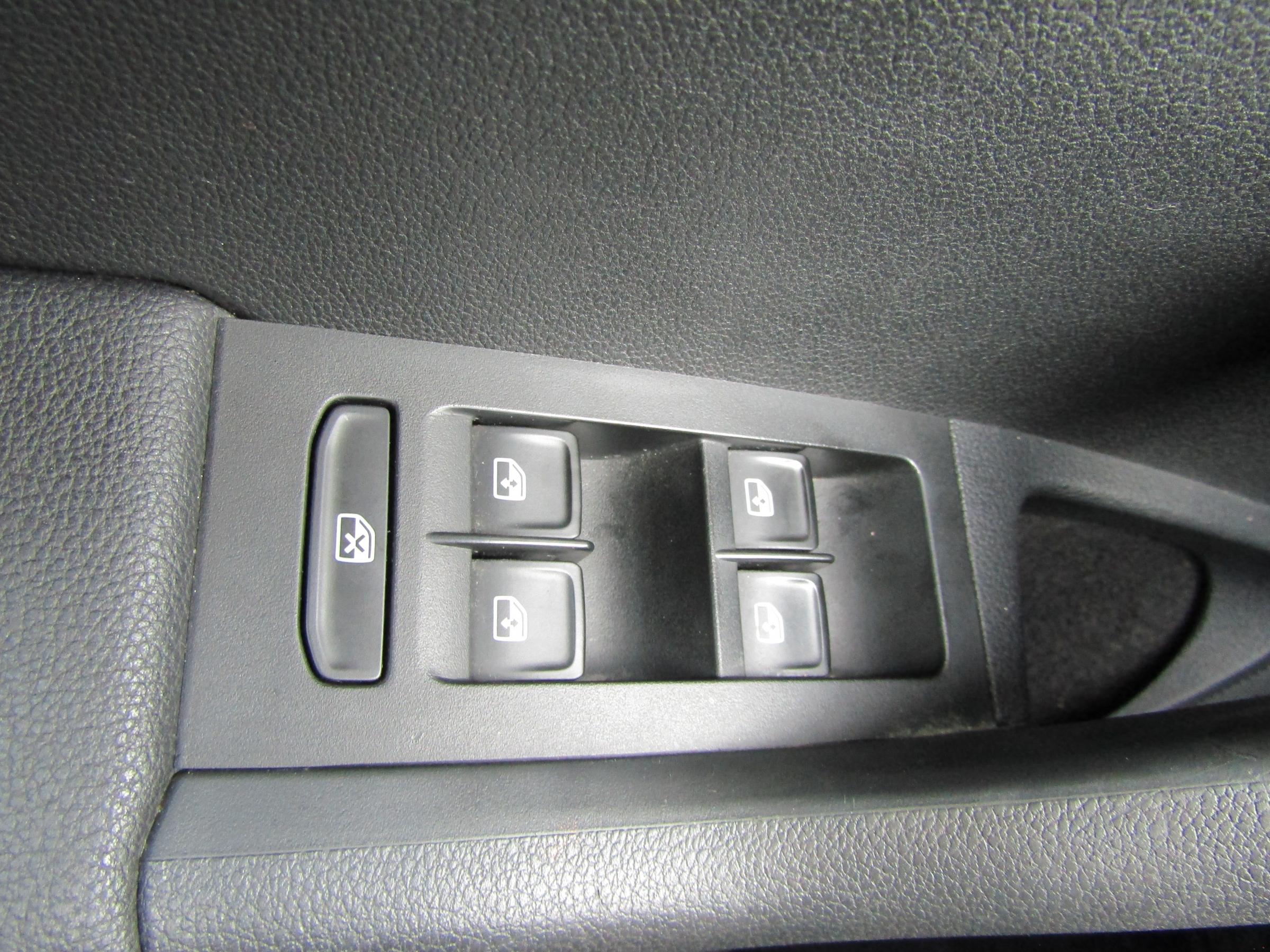 Škoda Octavia III, 2017 - pohled č. 12